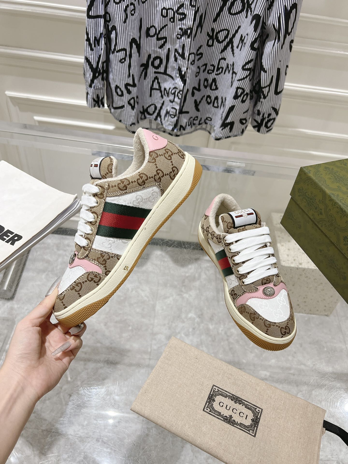 Gucci Female Basic Shoes S