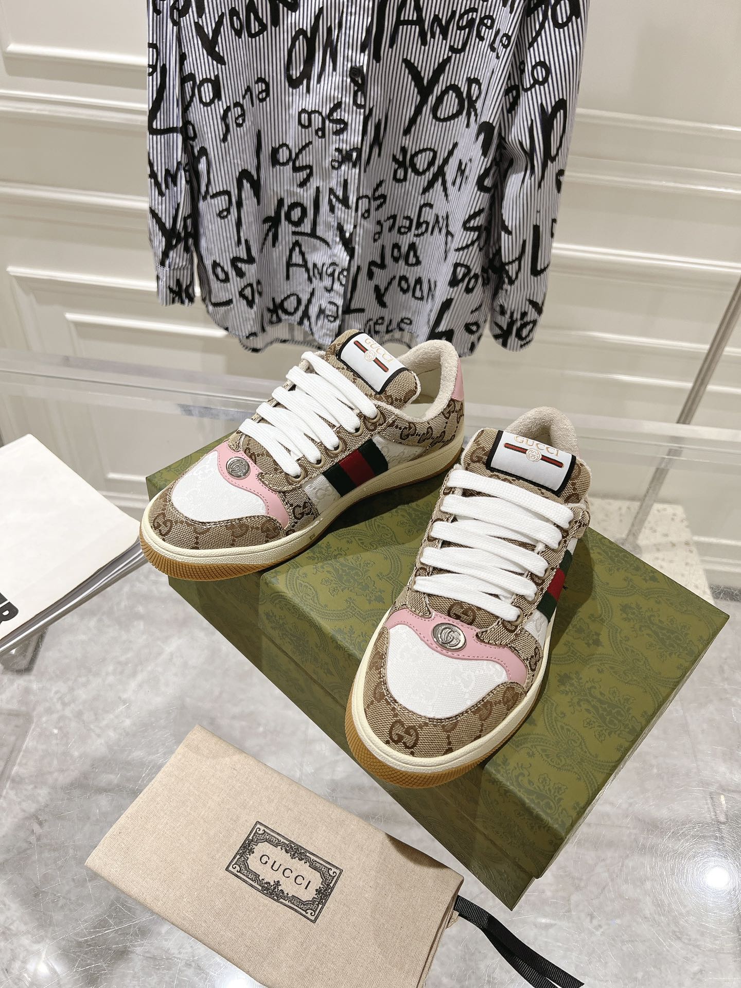 Gucci Female Basic Shoes S