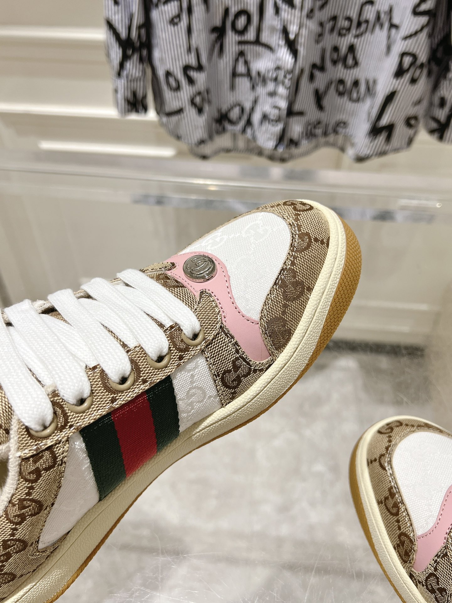 Gucci Female Basic Shoes S