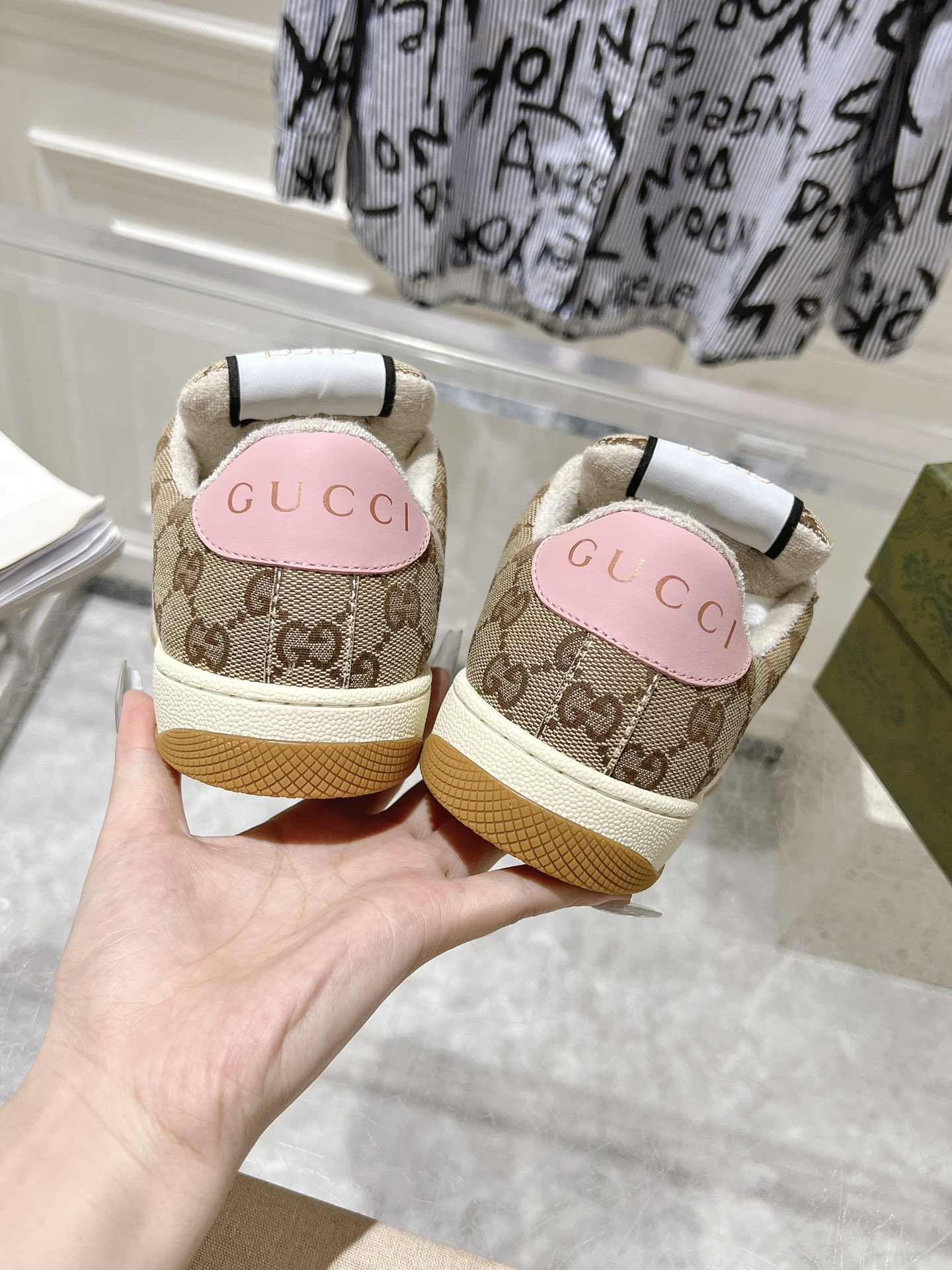 Gucci Female Basic Shoes S