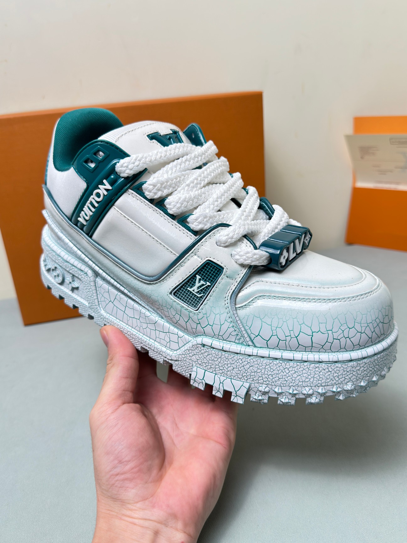 Male Basic Shoes