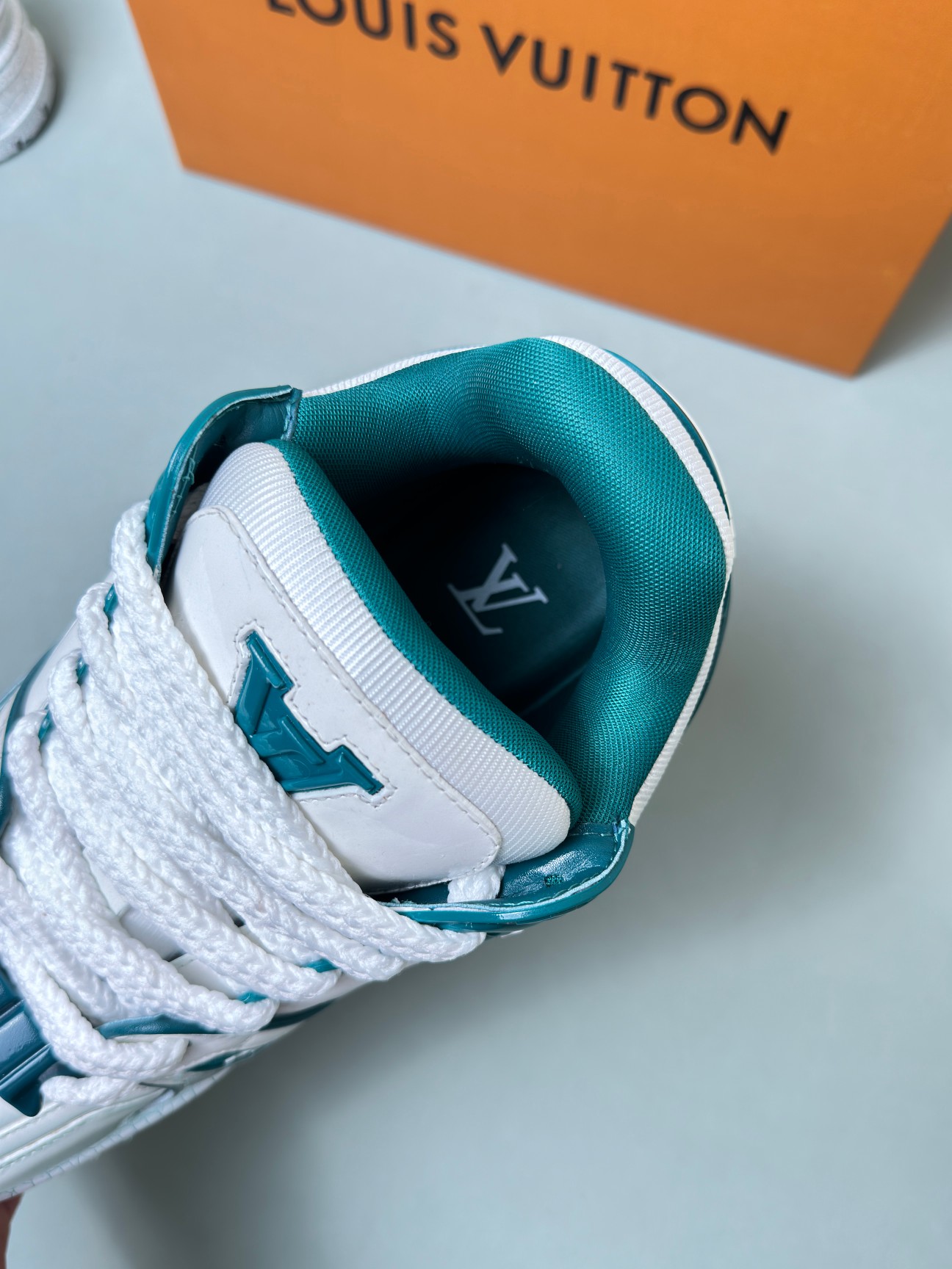 Male Basic Shoes