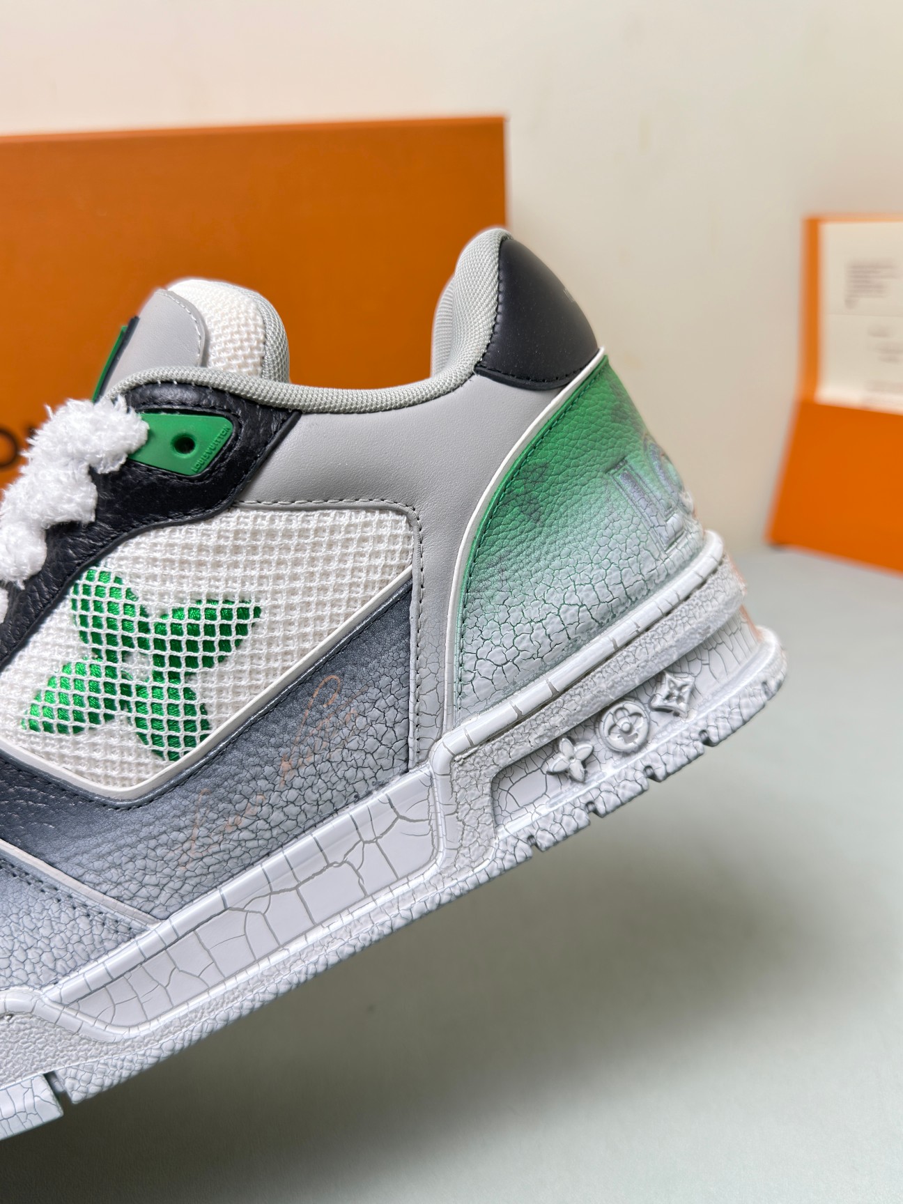 Male Basic Shoes