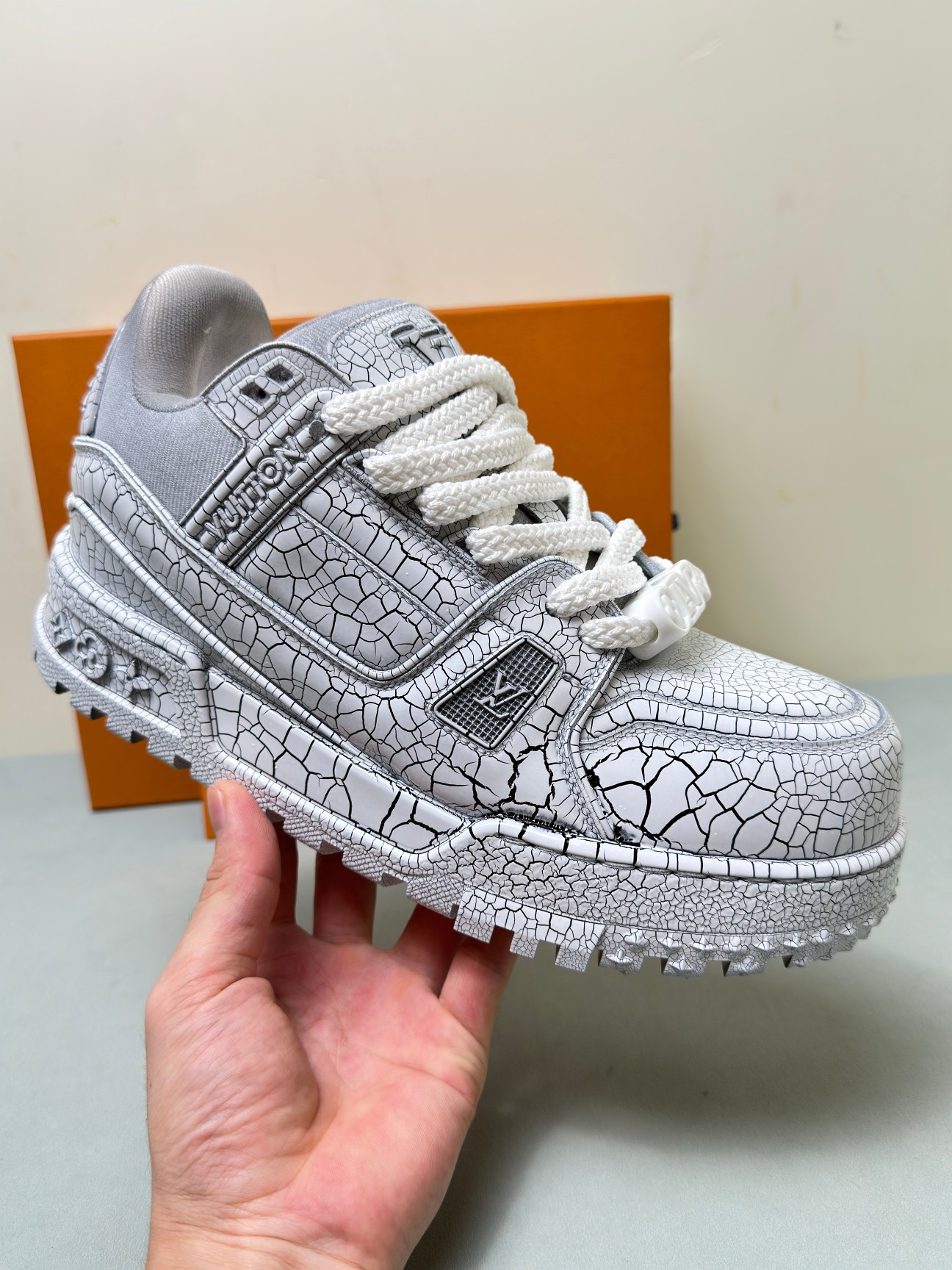Male Basic Shoes