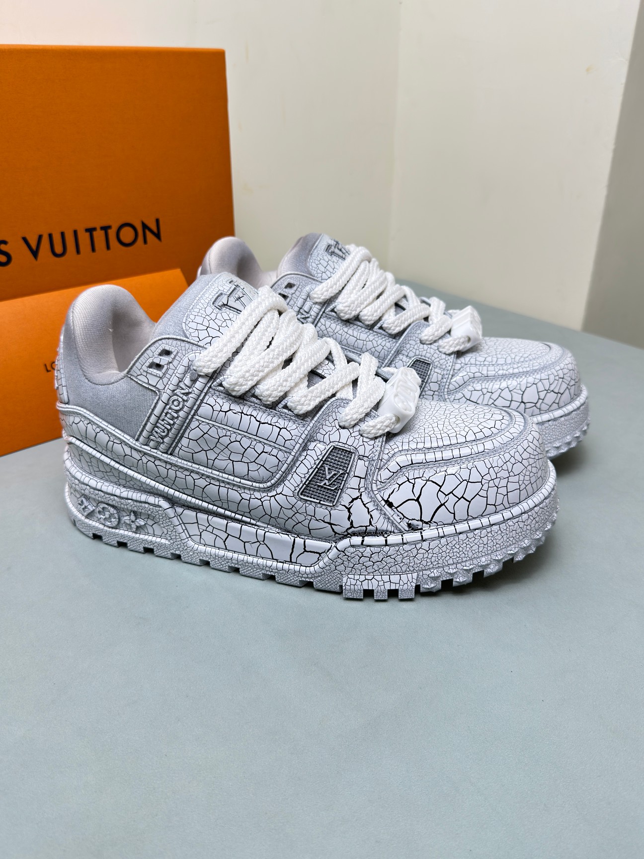 Male Basic Shoes