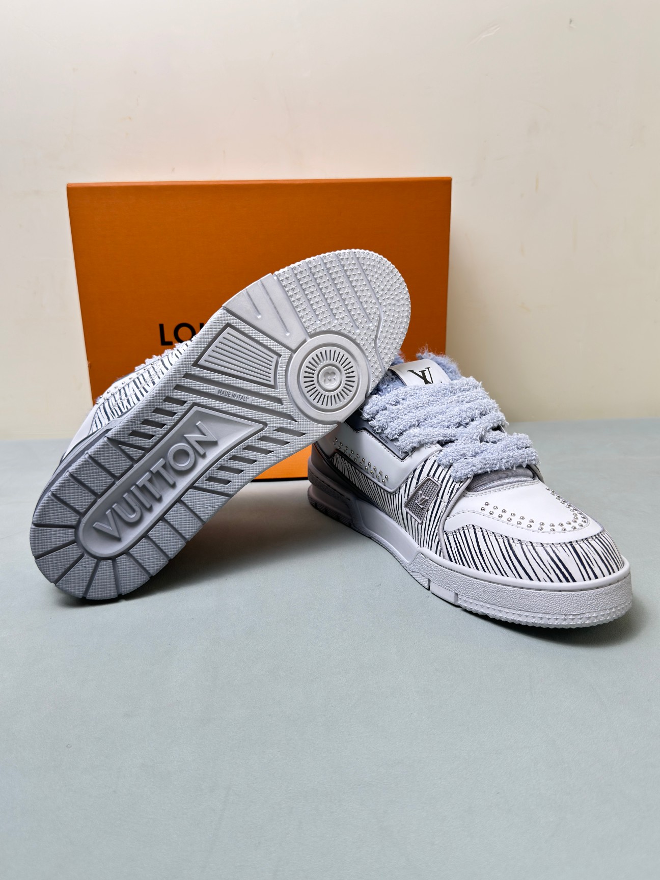 Male Basic Shoes