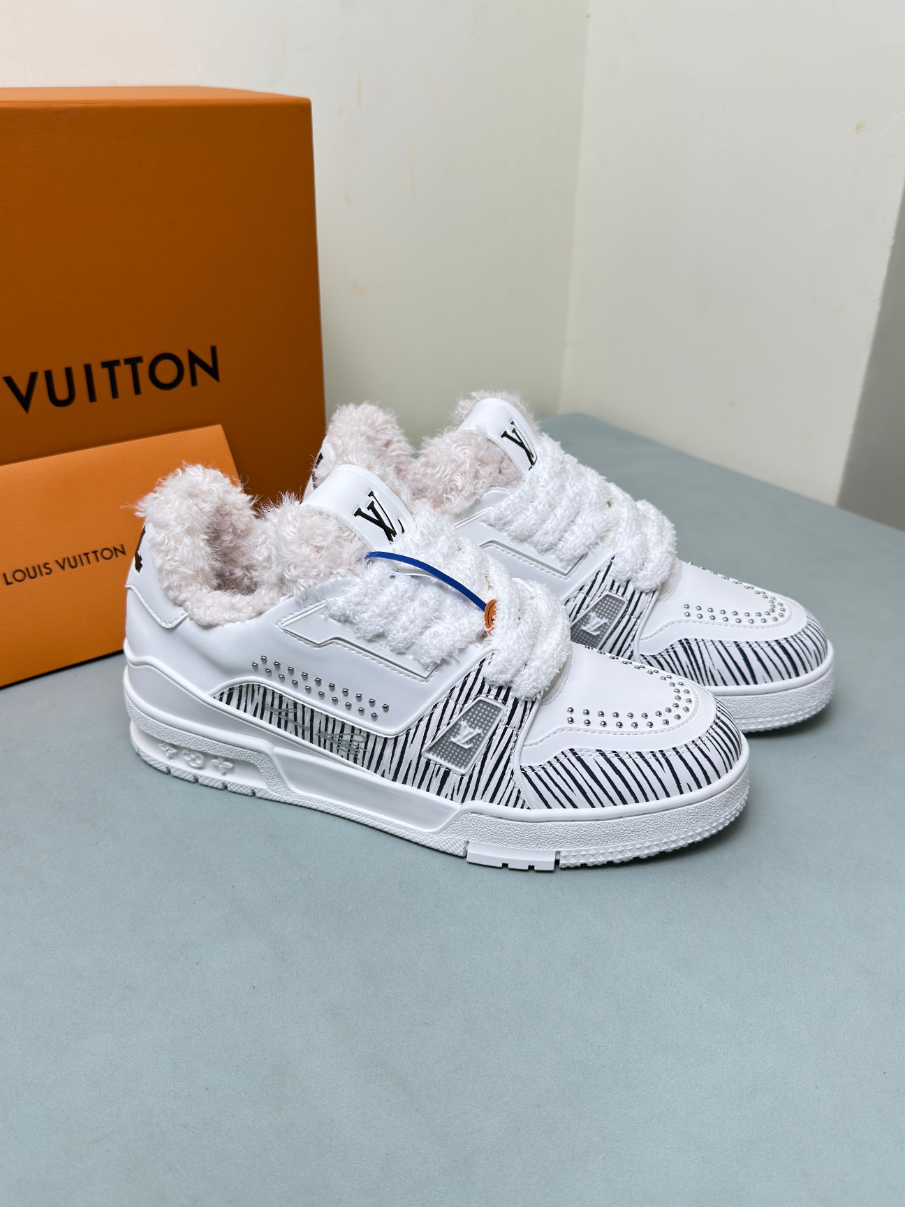 Male Basic Shoes