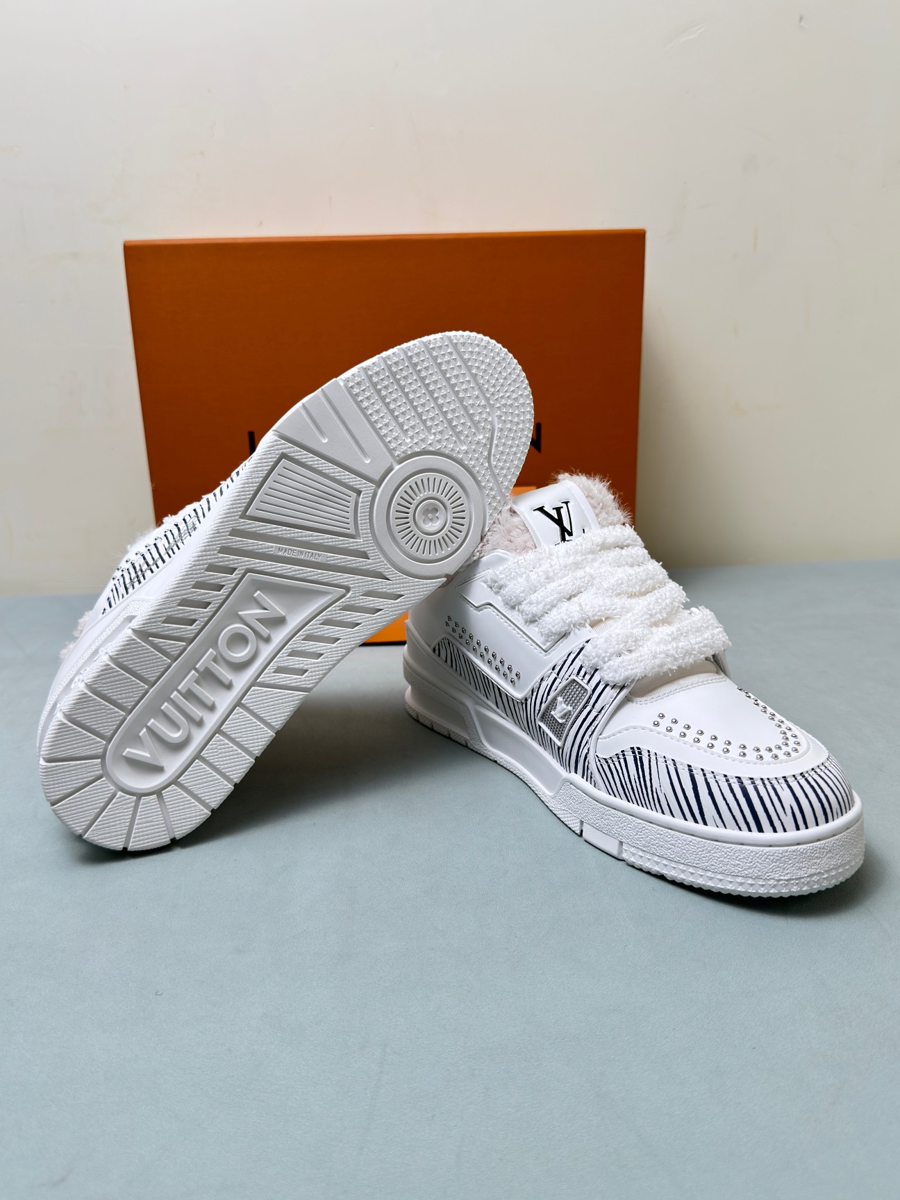 Male Basic Shoes