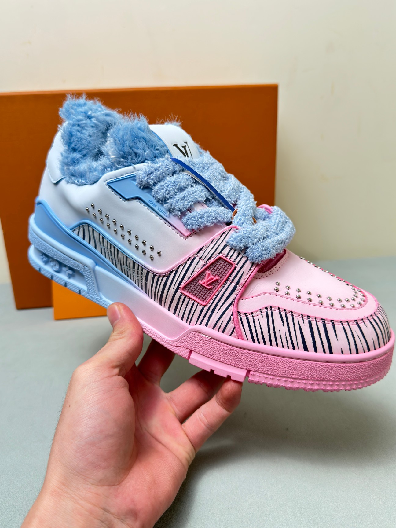 Male Basic Shoes