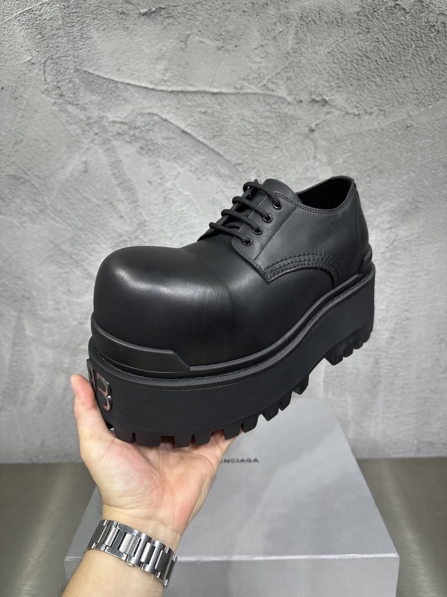 Dr. Martens Male Boots Cow Leather 46-l