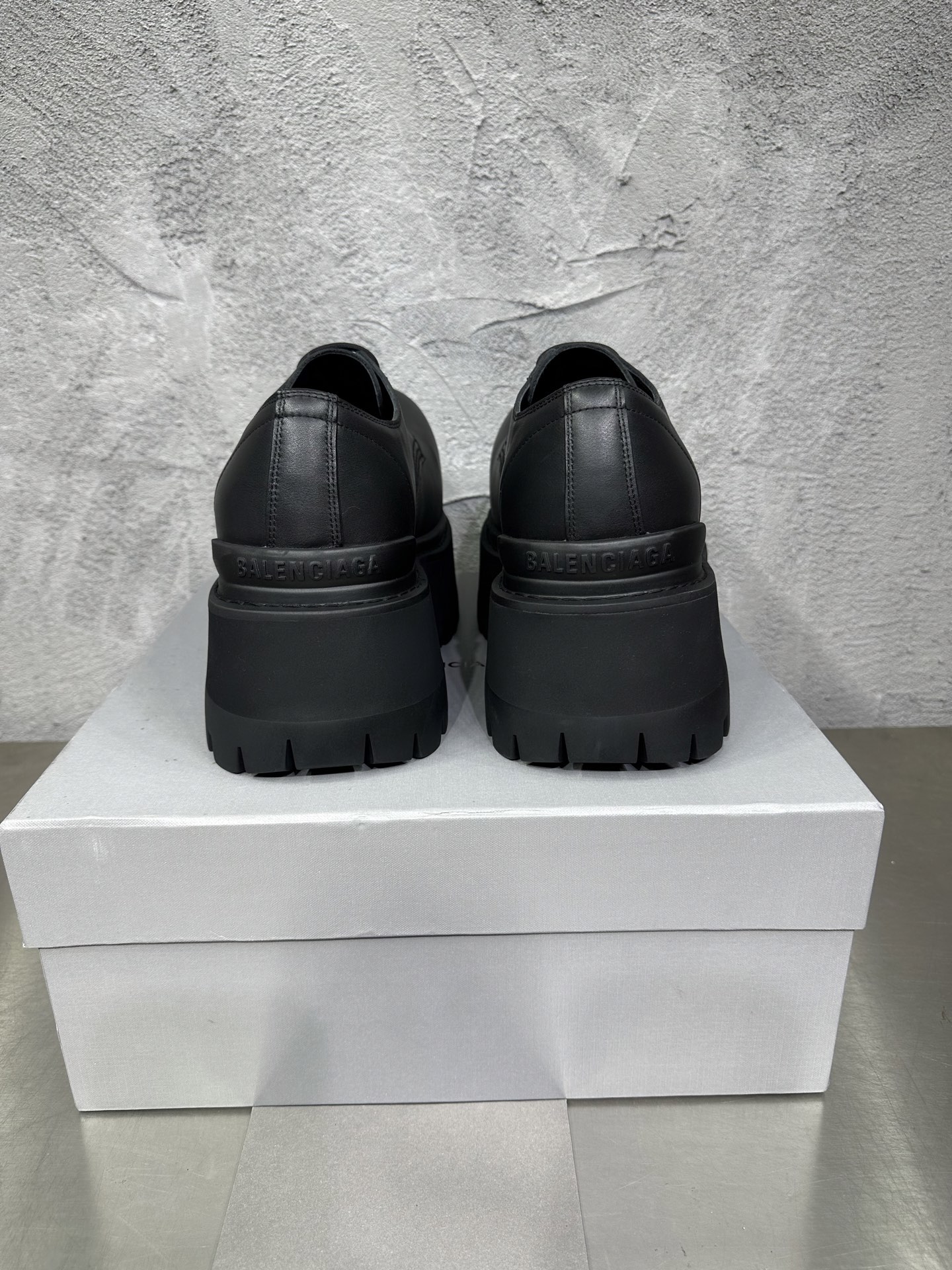 Dr. Martens Male Boots Cow Leather 46-l