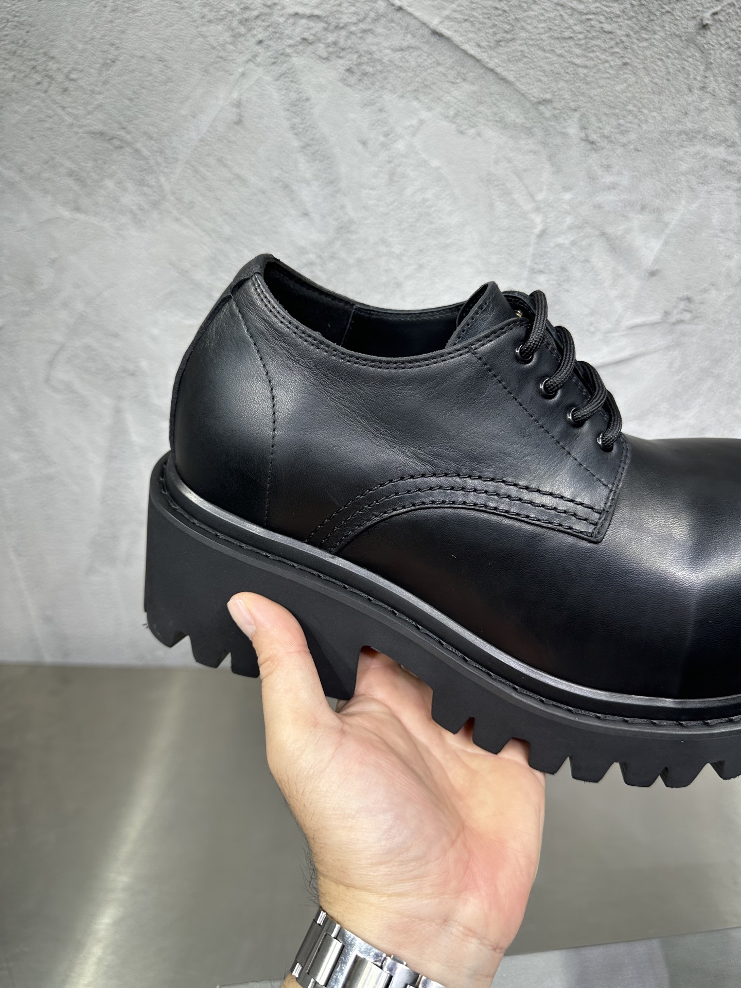 Male Basic Shoes