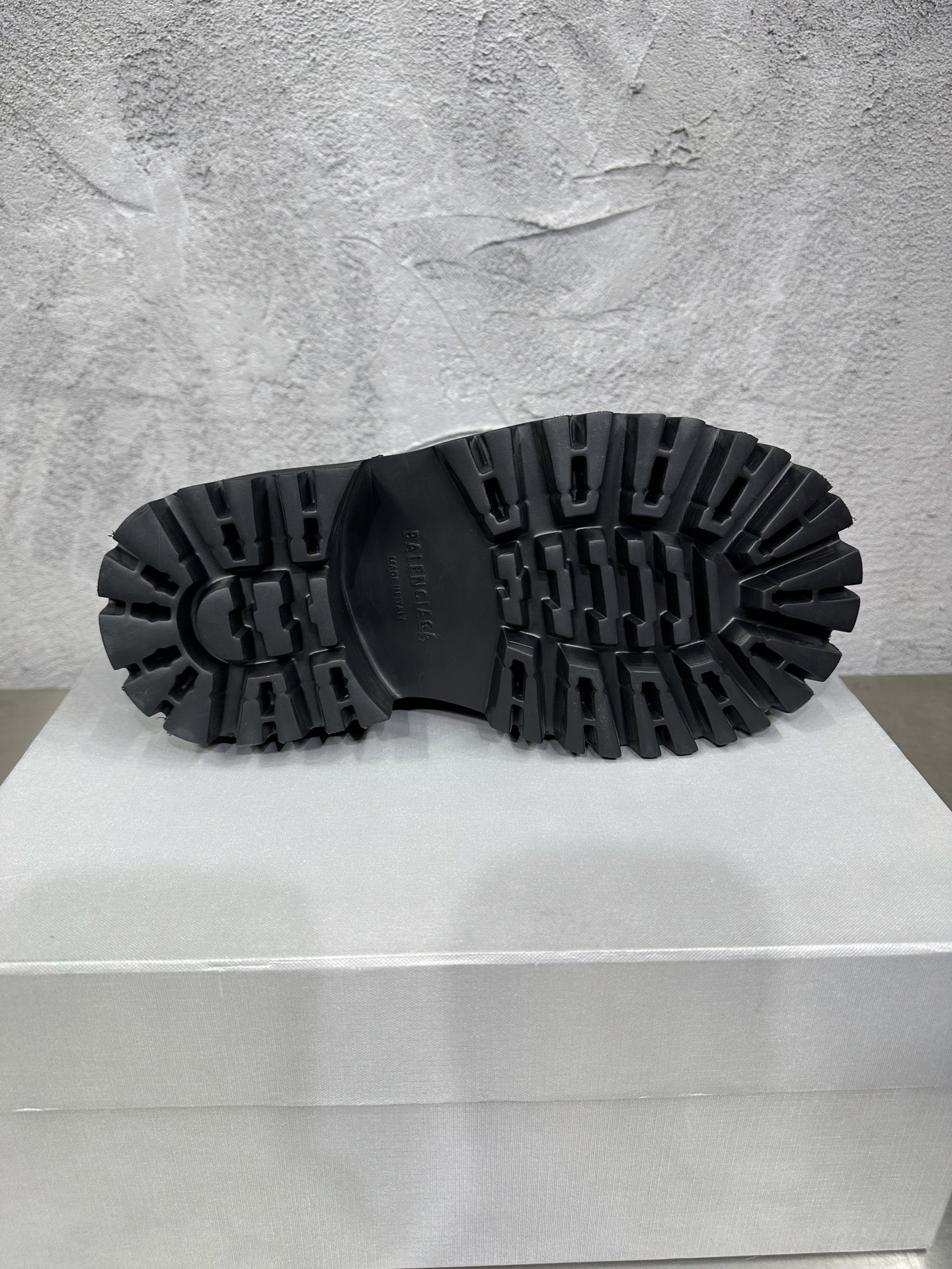 Male Basic Shoes