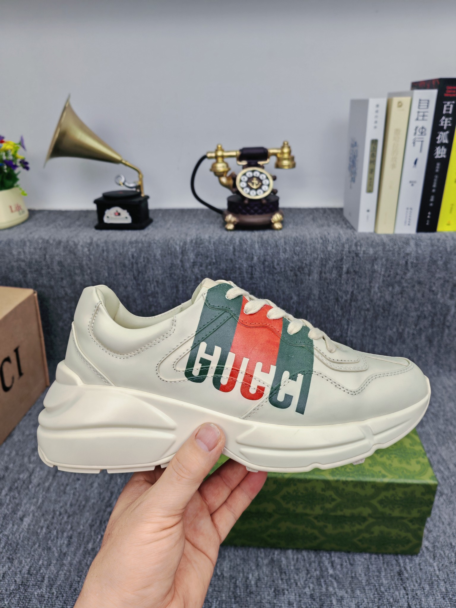 Gucci Male Basic Shoes L