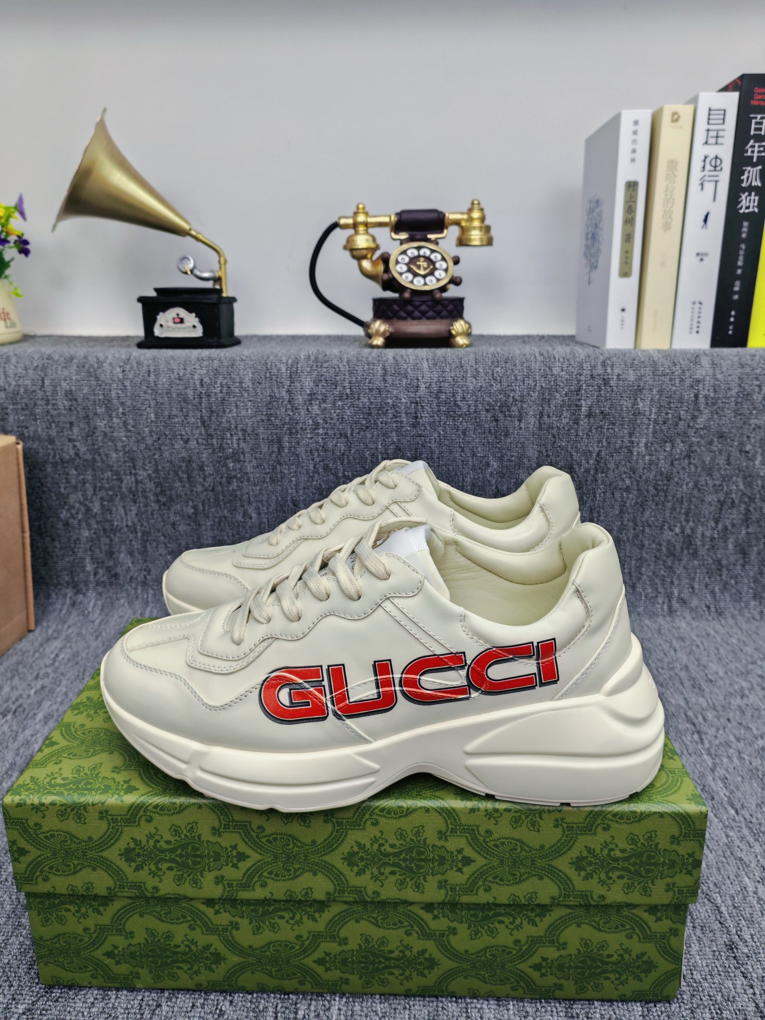 Gucci Male Basic Shoes L