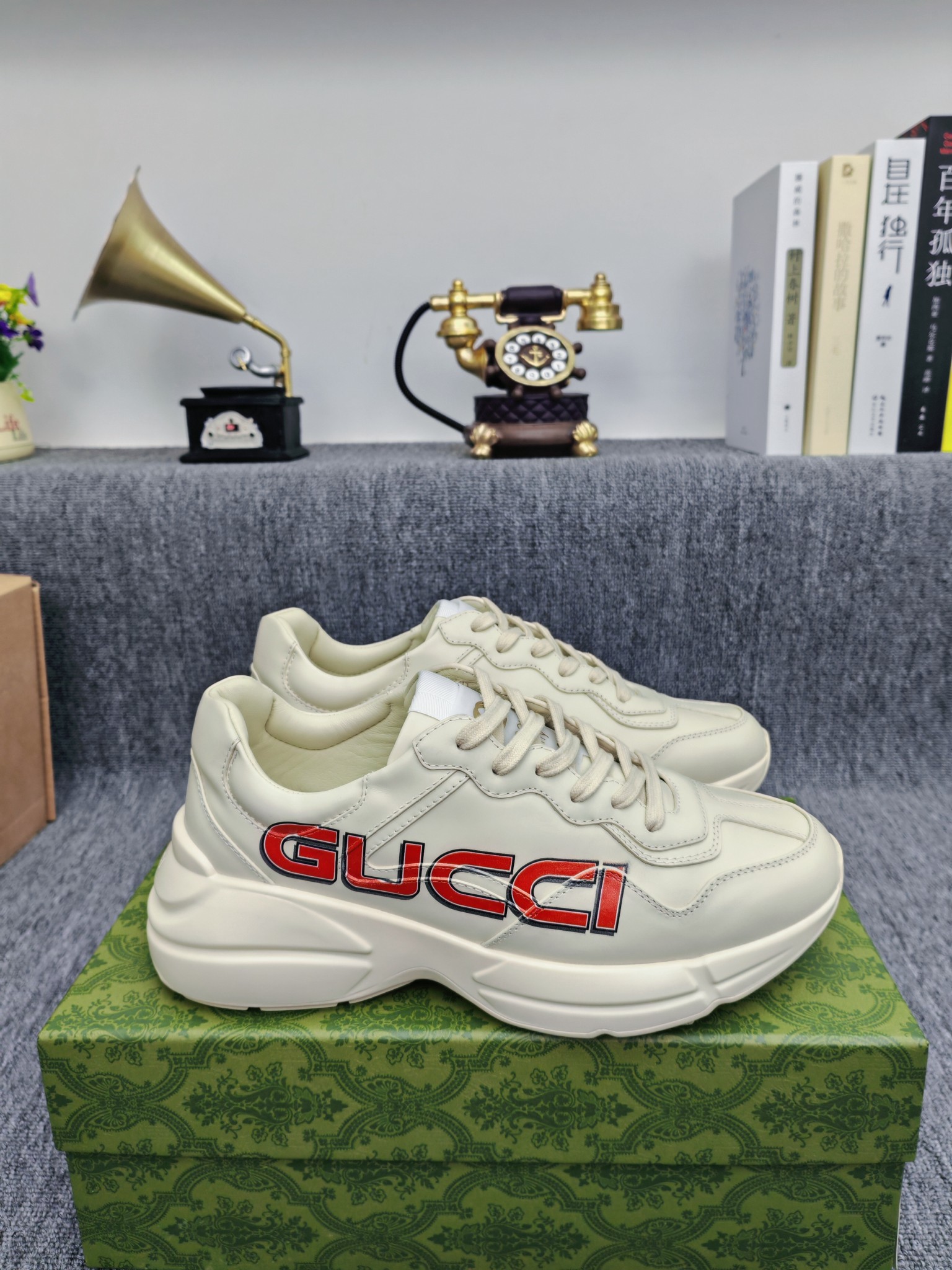 Gucci Male Basic Shoes L