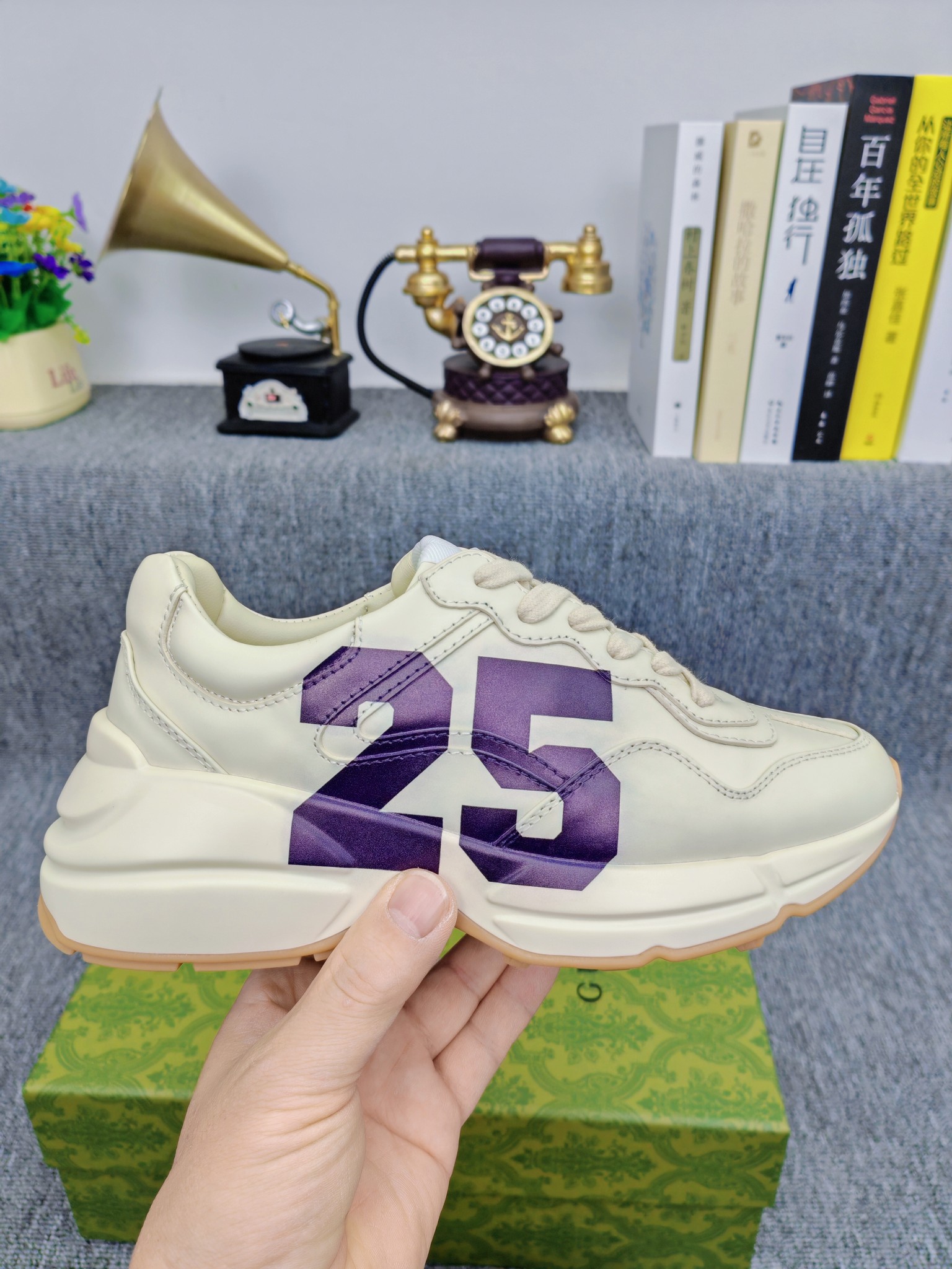 Gucci Male Basic Shoes L