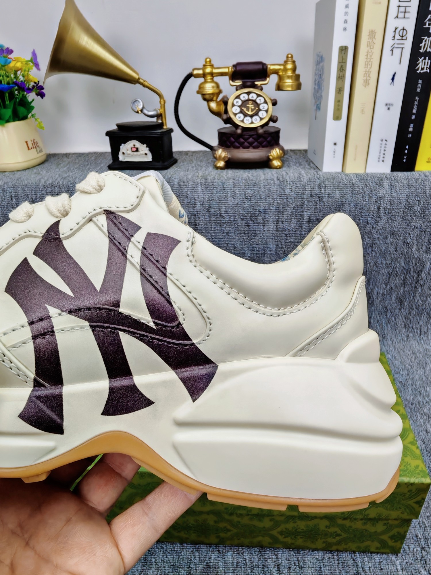 Gucci Male Basic Shoes L