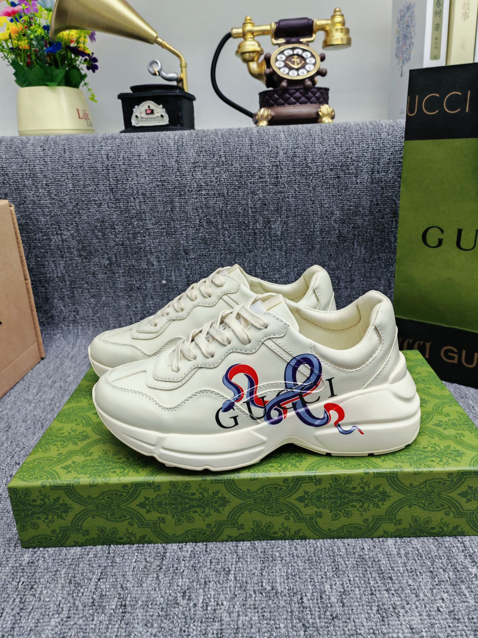 Gucci Male Basic Shoes L