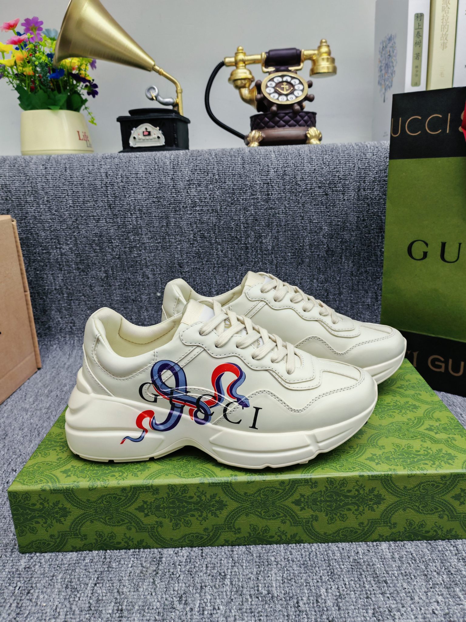 Gucci Male Basic Shoes L