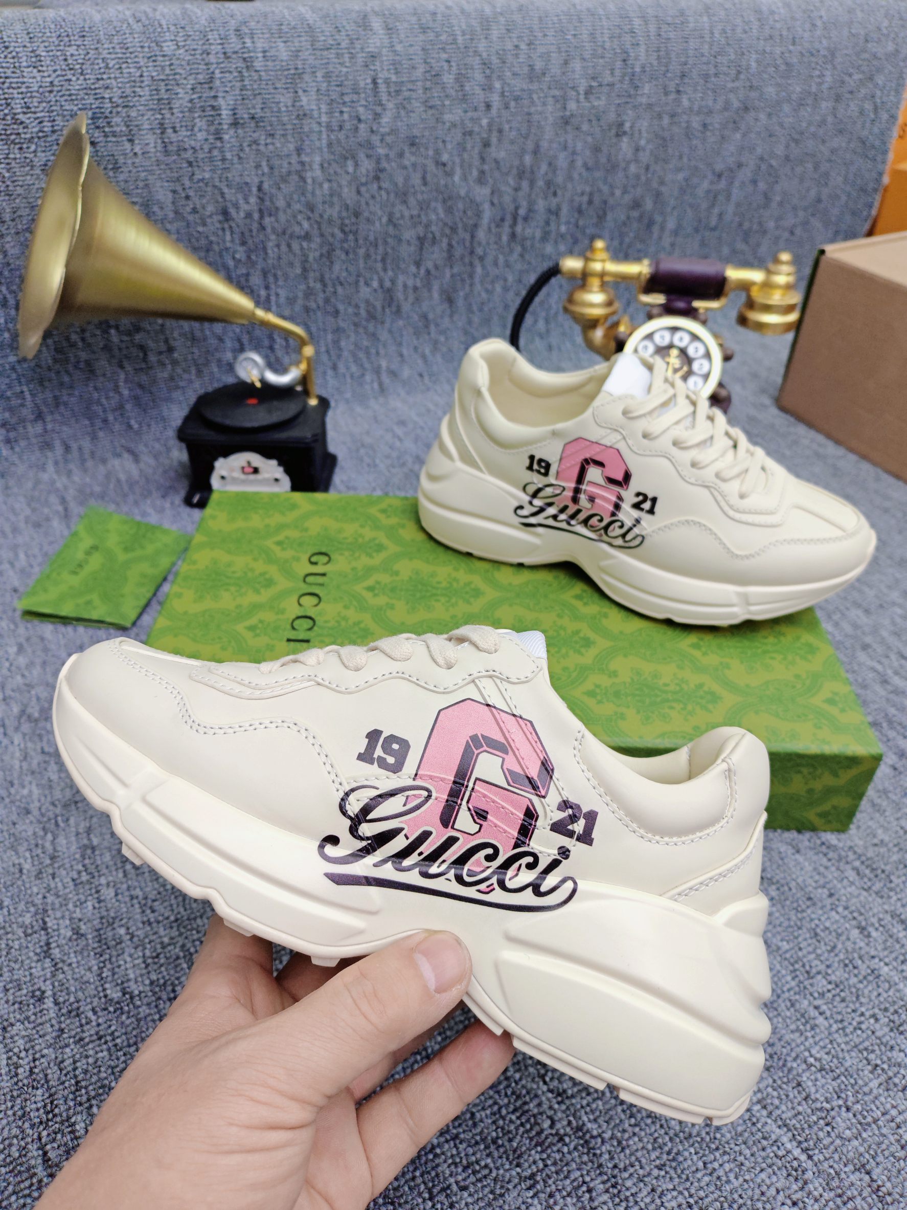 Gucci Male Basic Shoes L