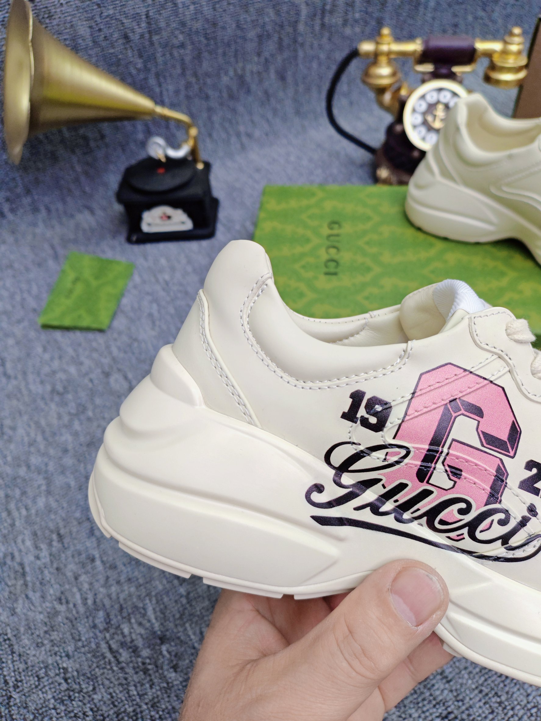 Gucci Male Basic Shoes L