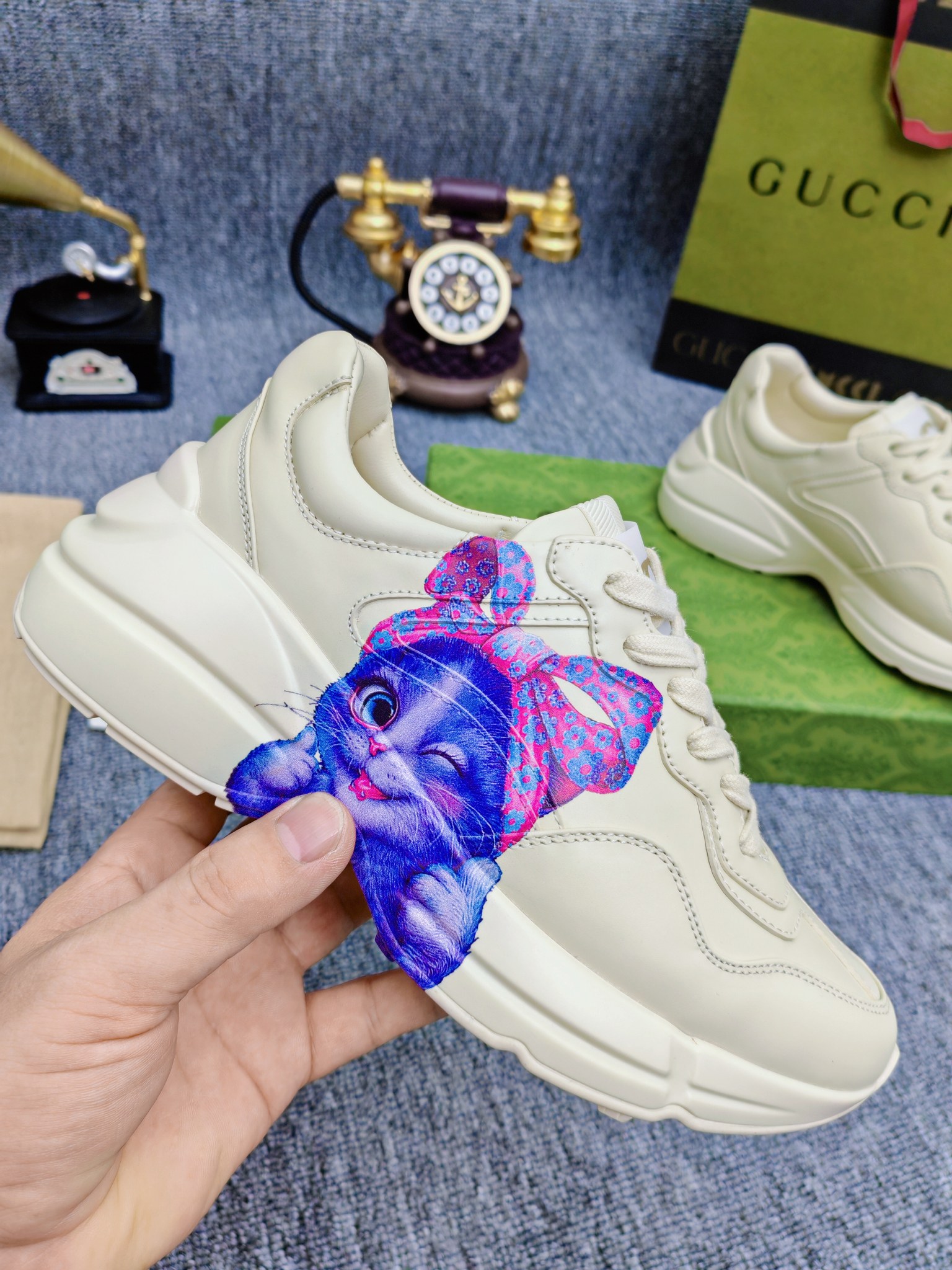 Gucci Male Basic Shoes L