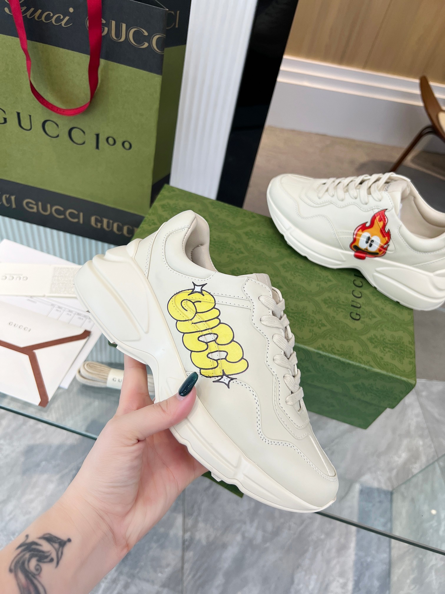 Gucci Male Basic Shoes L