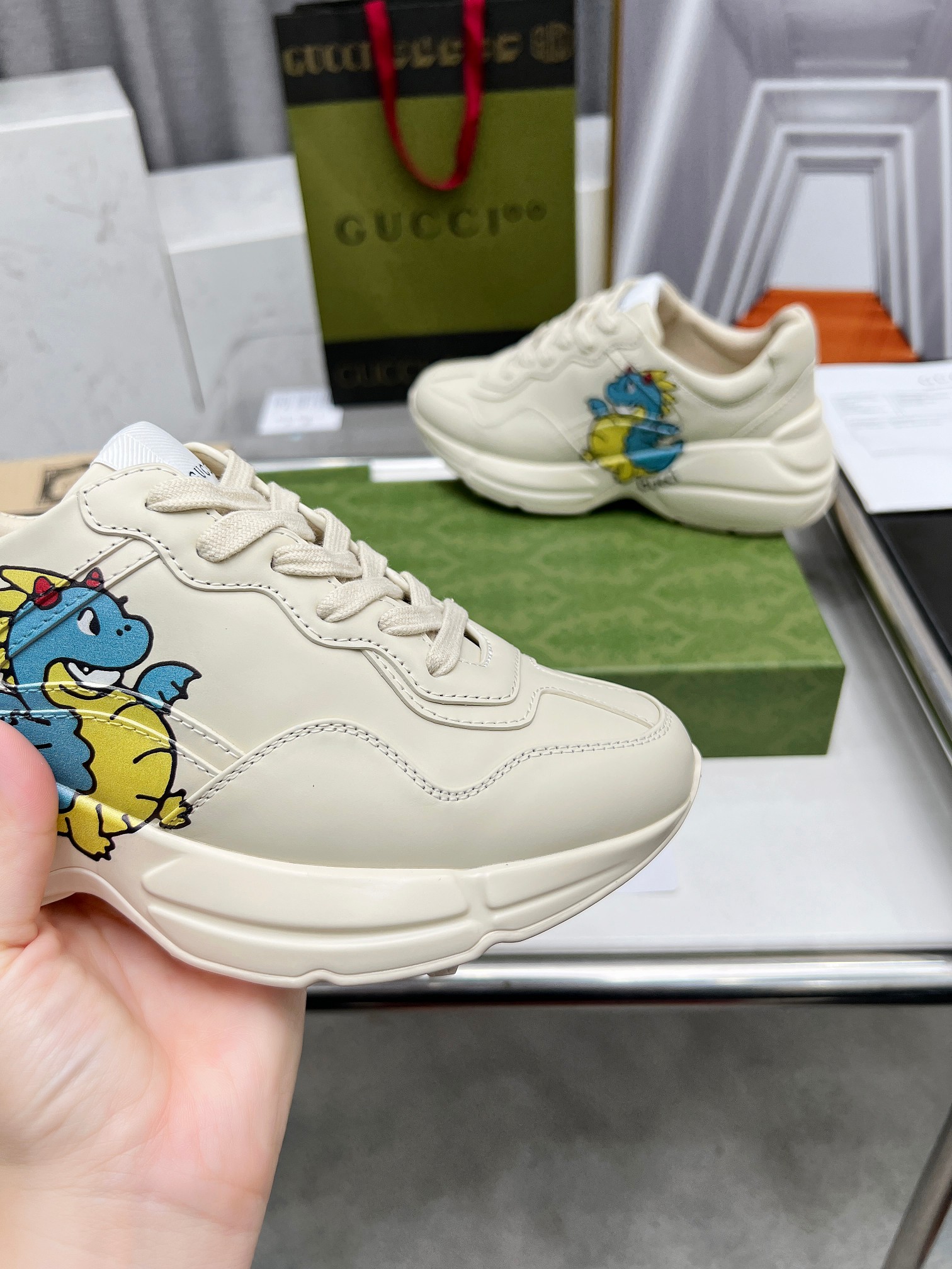 Gucci Male Basic Shoes L