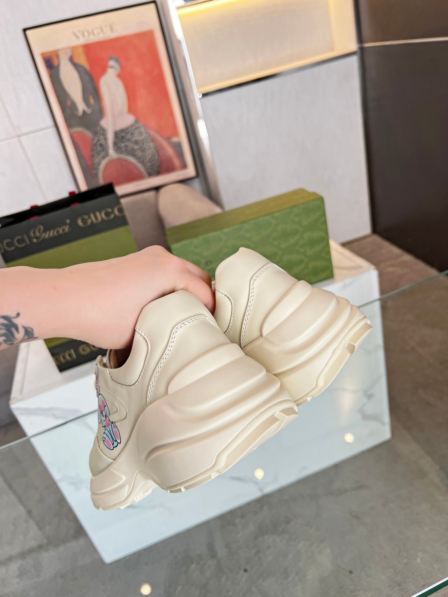 Gucci Male Basic Shoes L