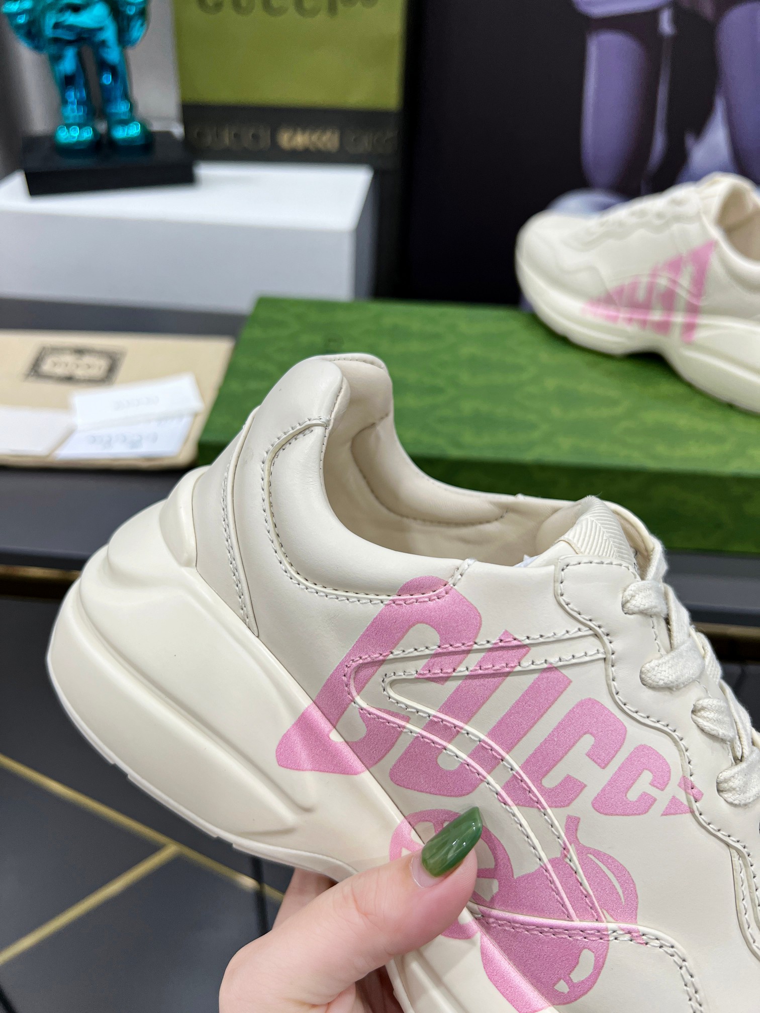 Gucci Male Basic Shoes L