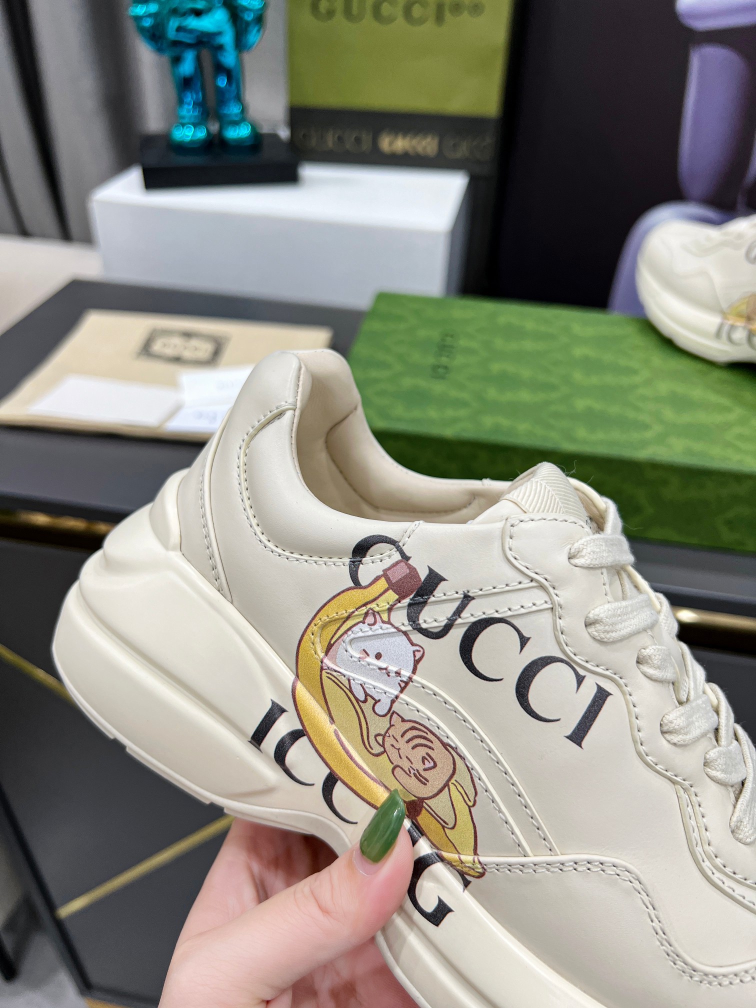 Gucci Male Basic Shoes L