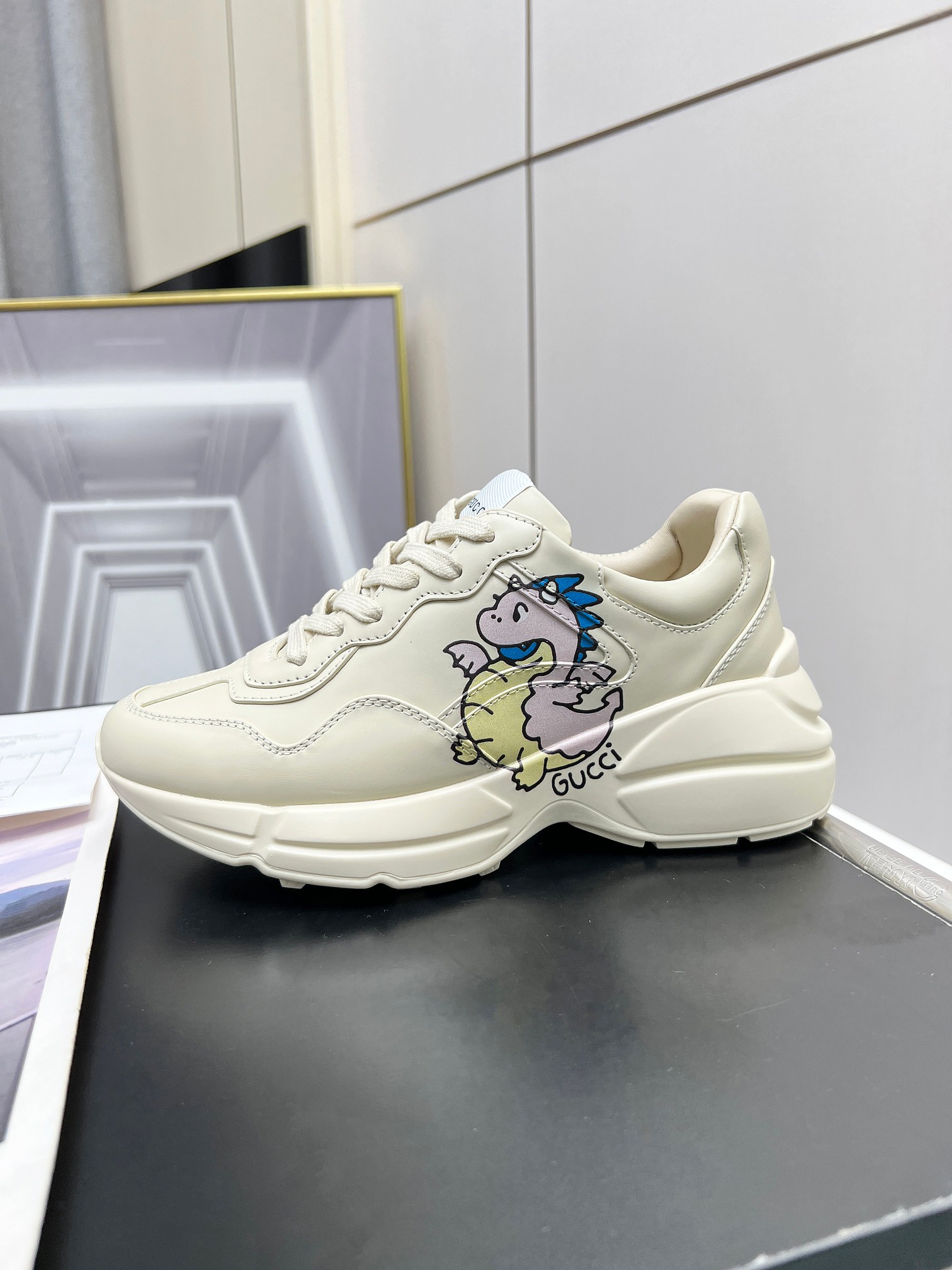 Gucci Male Basic Shoes L