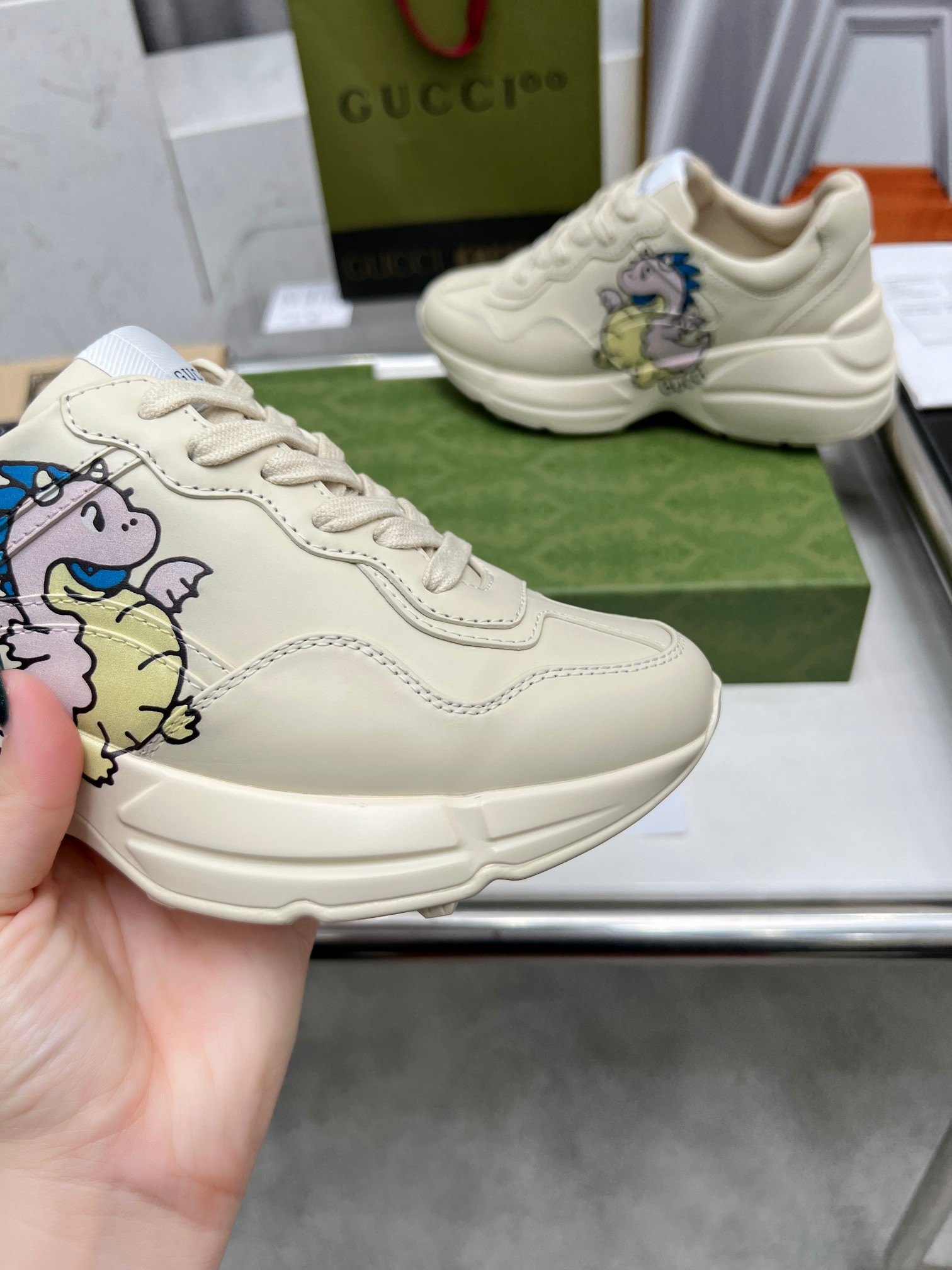 Gucci Male Basic Shoes L