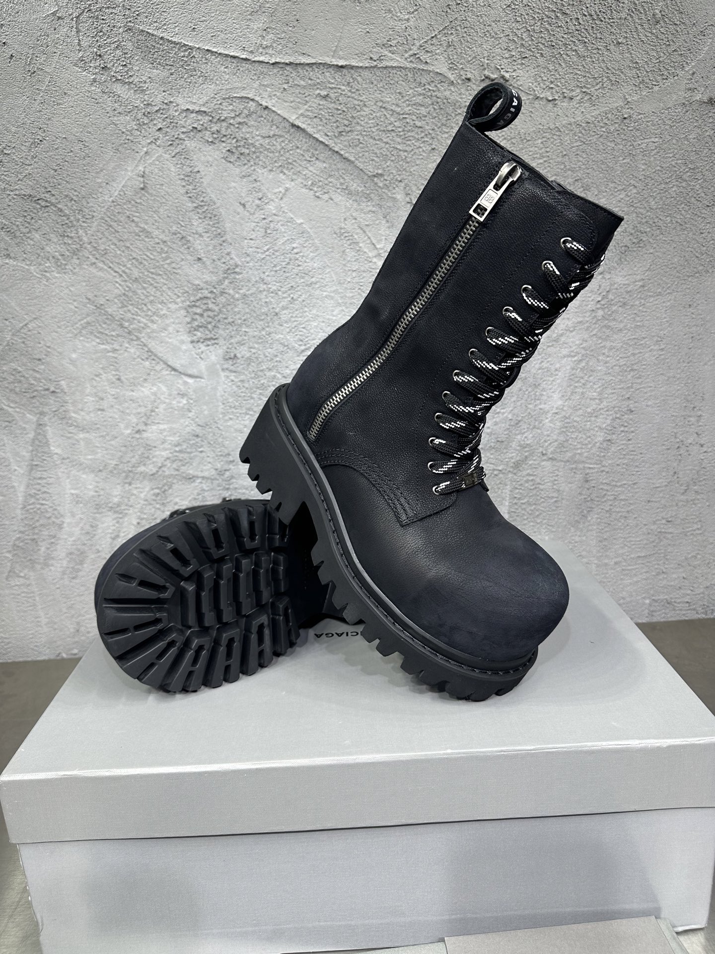 Basic Shoes