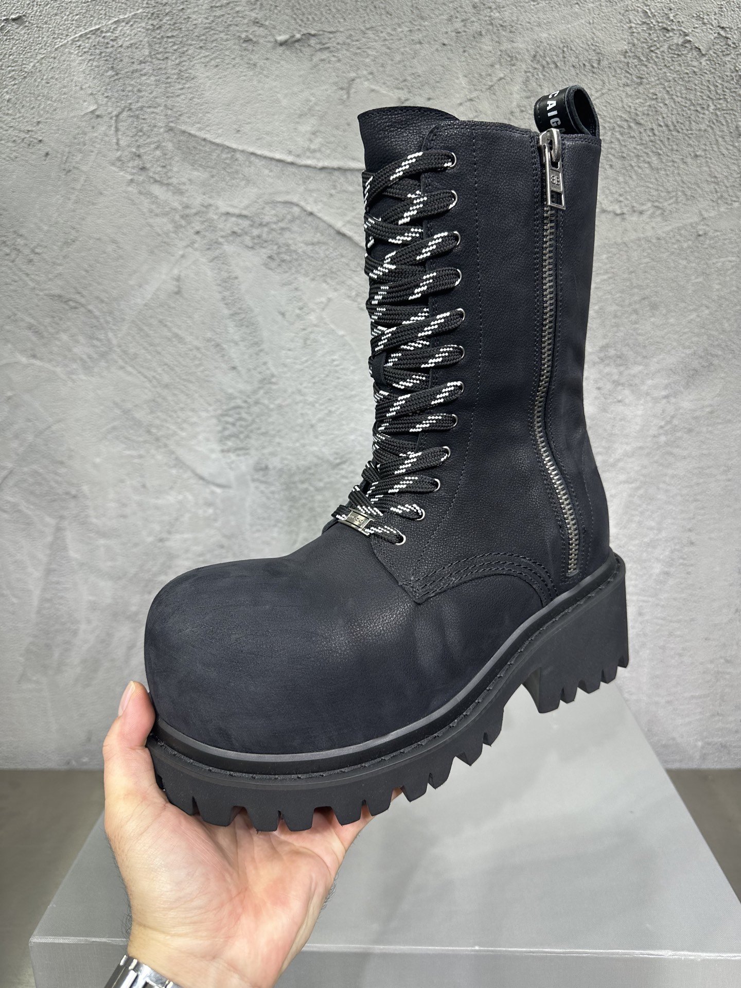 Basic Shoes