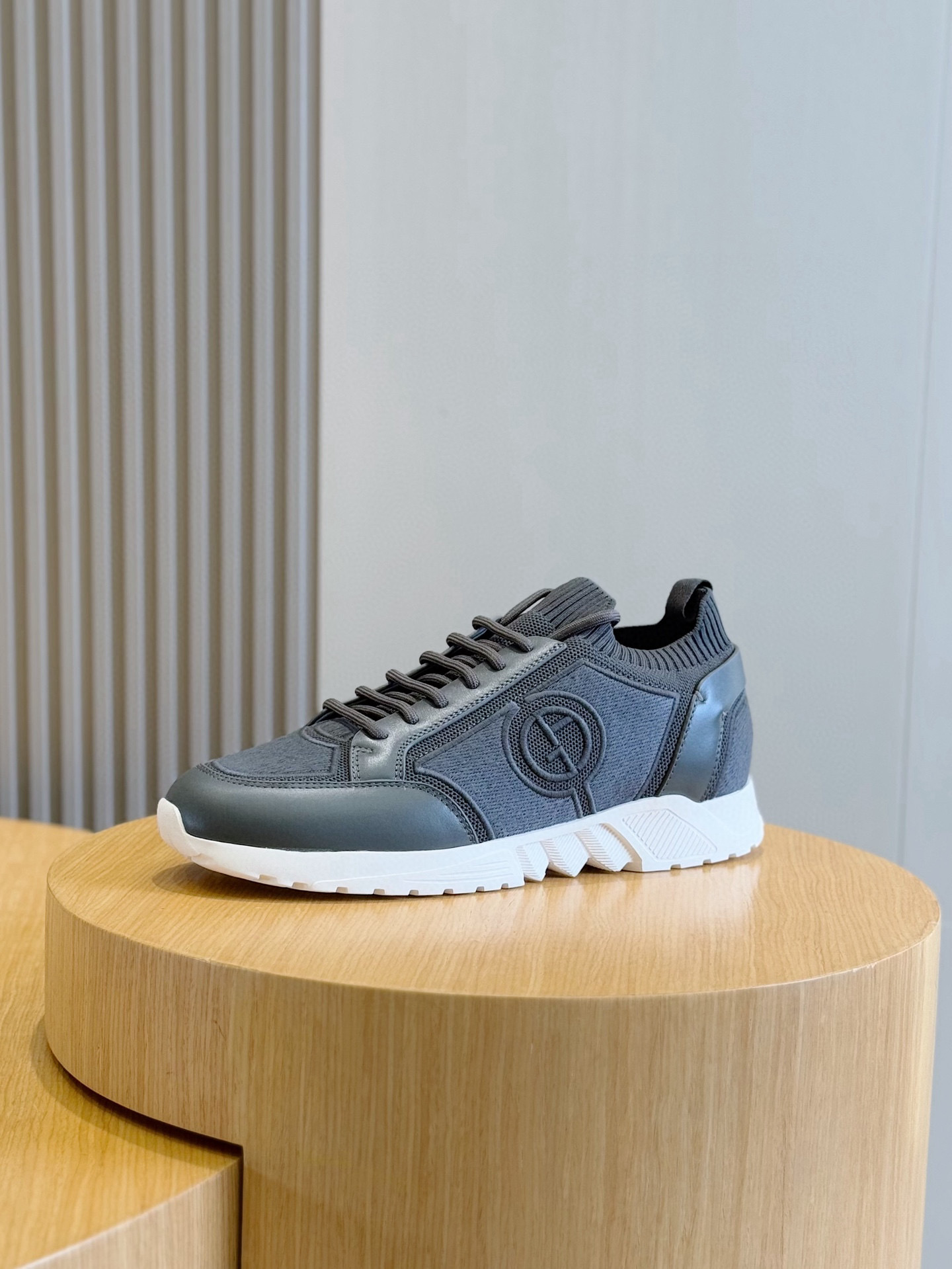 Armani Sneakers Mesh Lightweight M-s