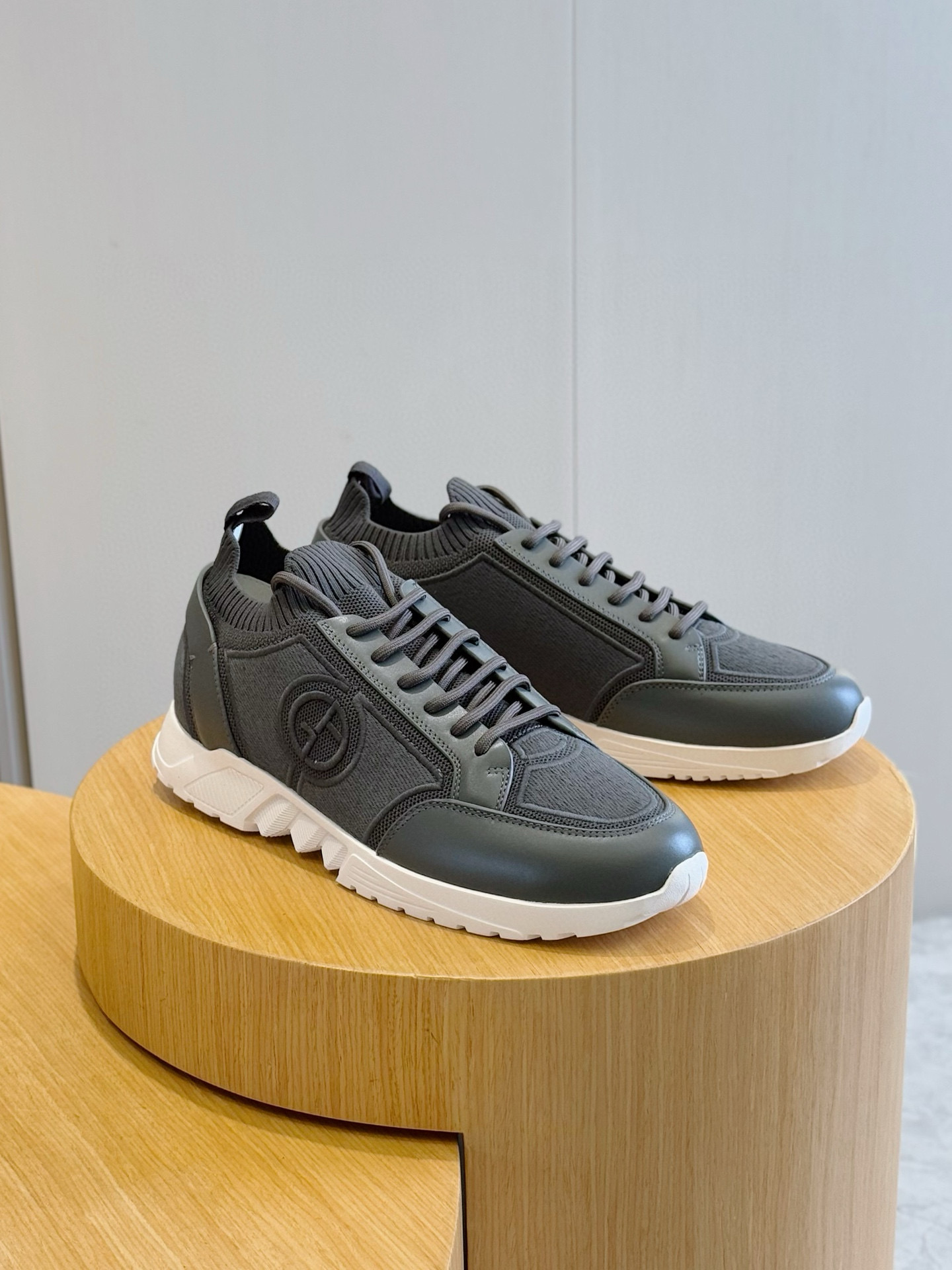 Armani Sneakers Mesh Lightweight M-s