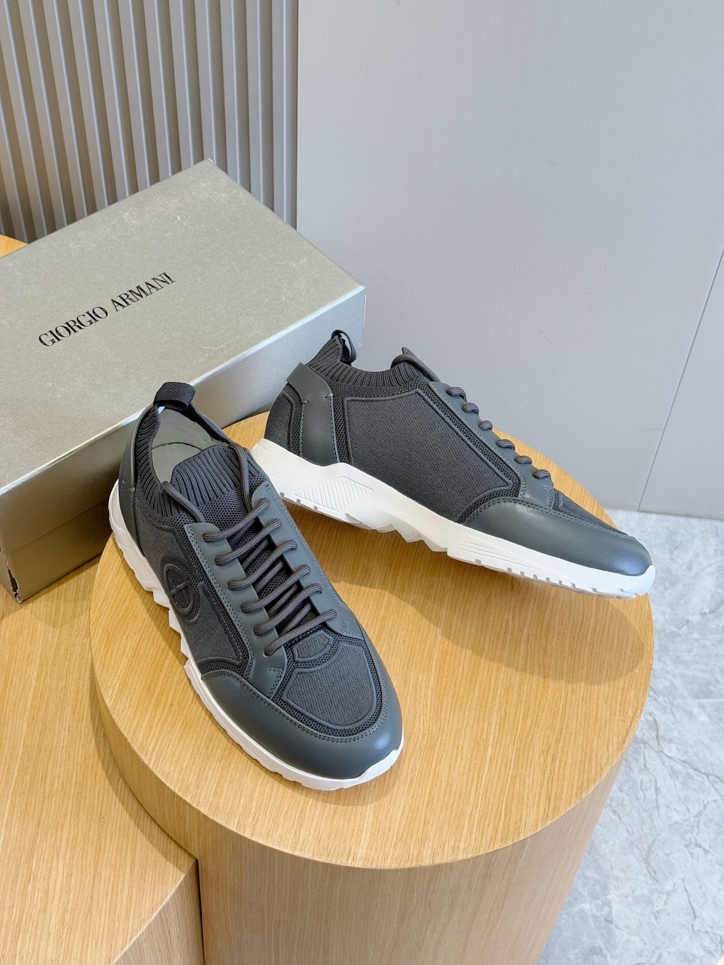 Armani Sneakers Mesh Lightweight M-s