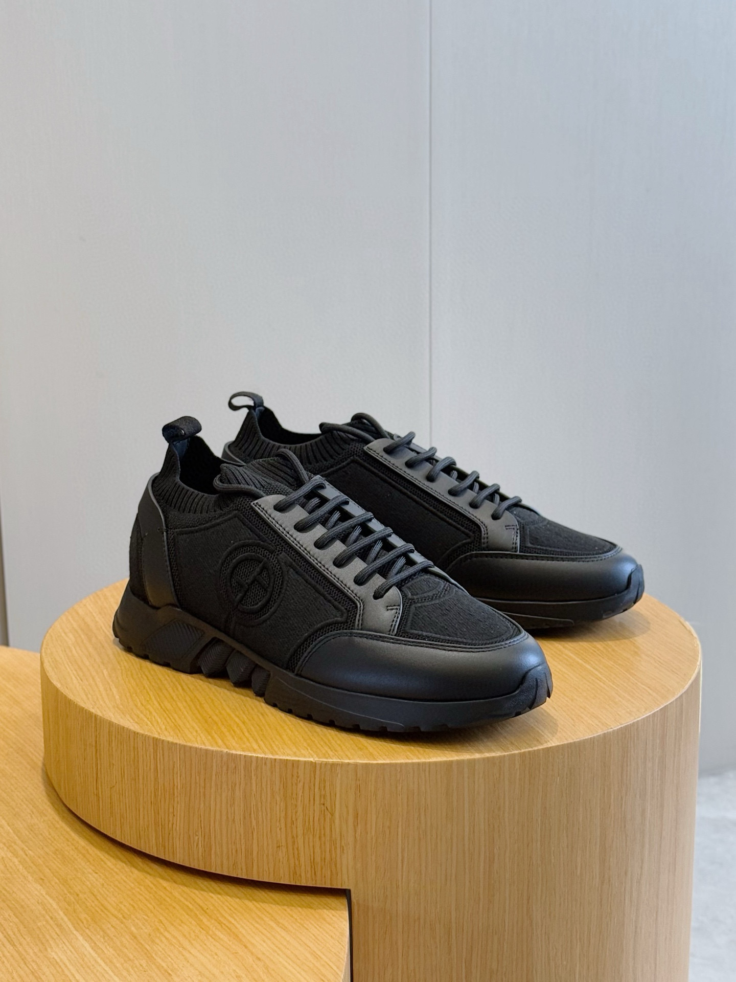 Armani Sneakers Mesh Lightweight M-s