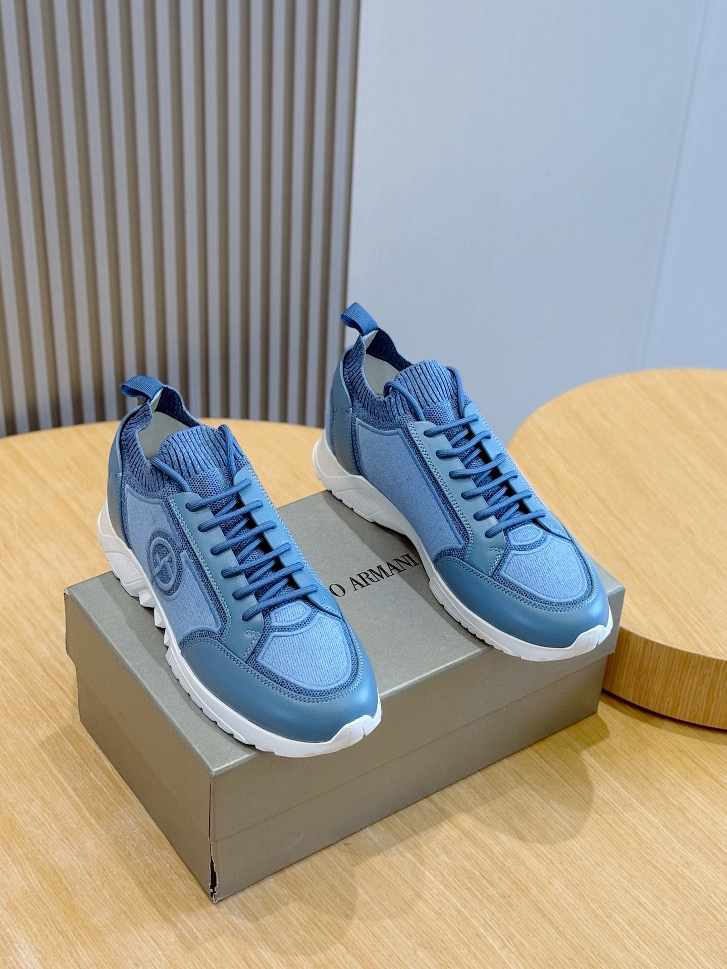 Armani Sneakers Mesh Lightweight M-s