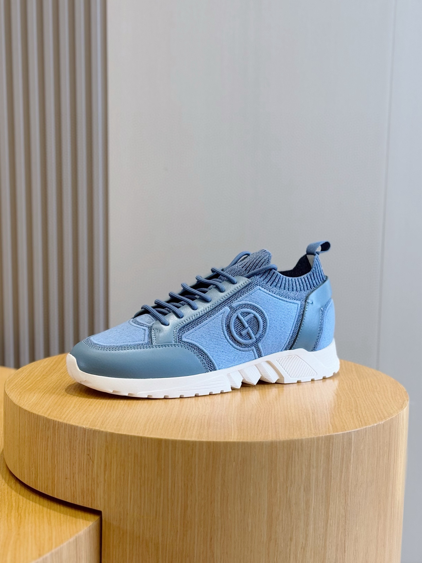 Armani Sneakers Mesh Lightweight M-s