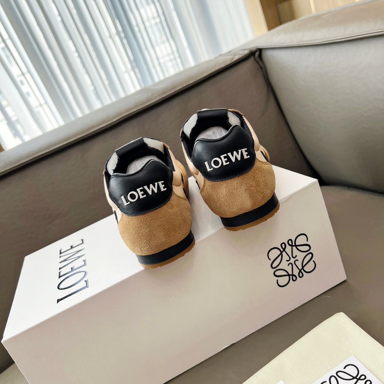 Loewe Male Sneakers L