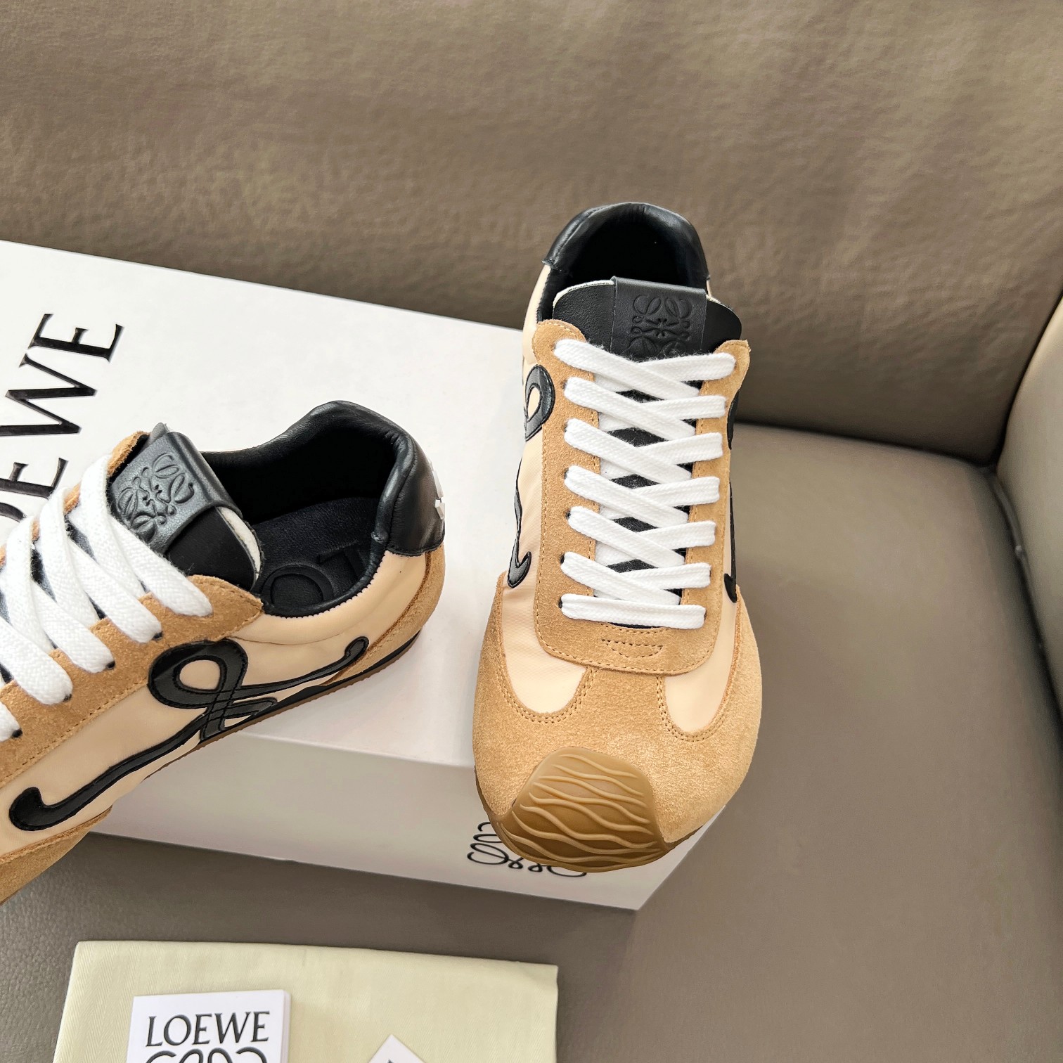 Loewe Male Sneakers L
