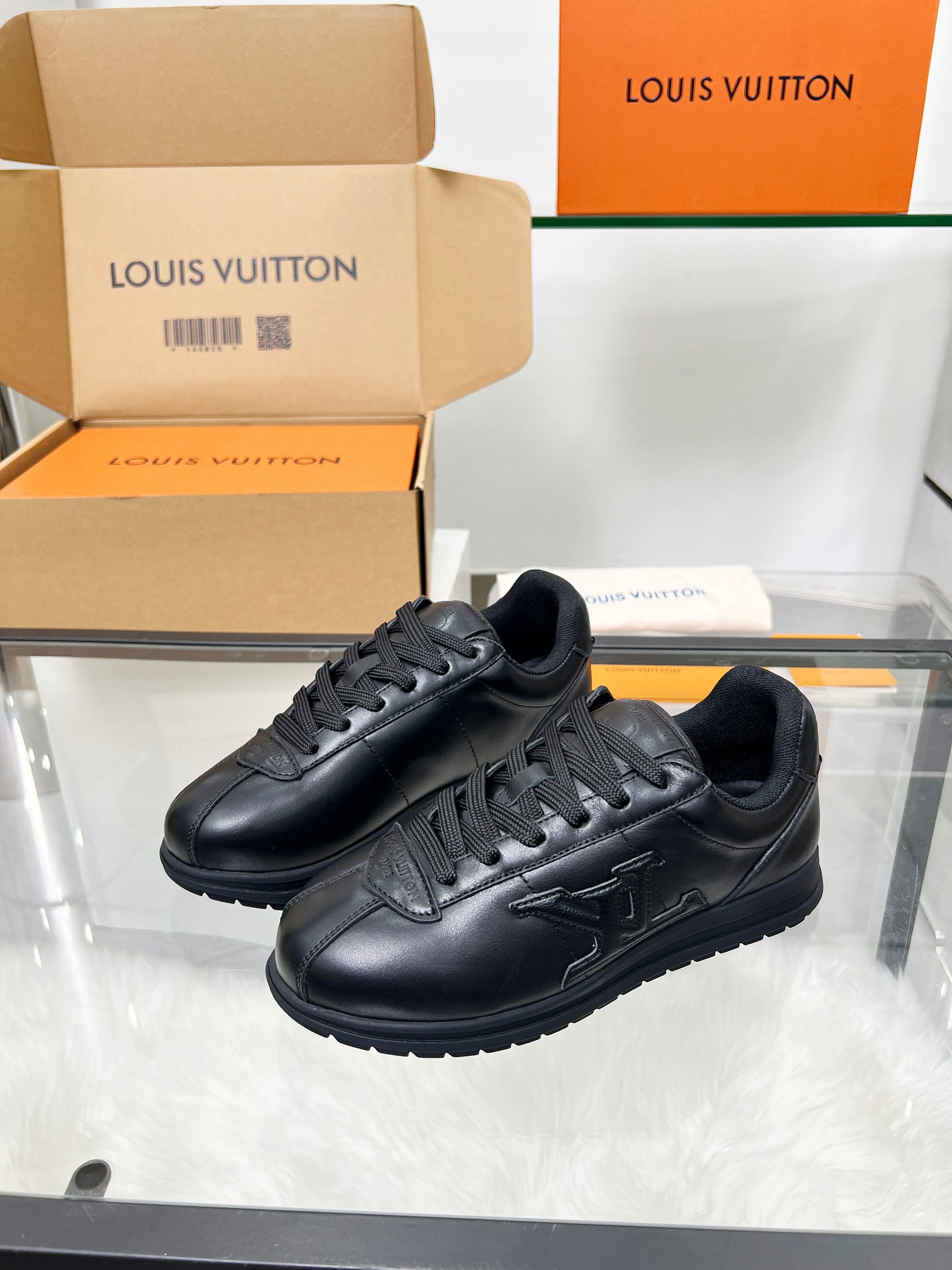 Louis Vuitton Basic Shoes L
