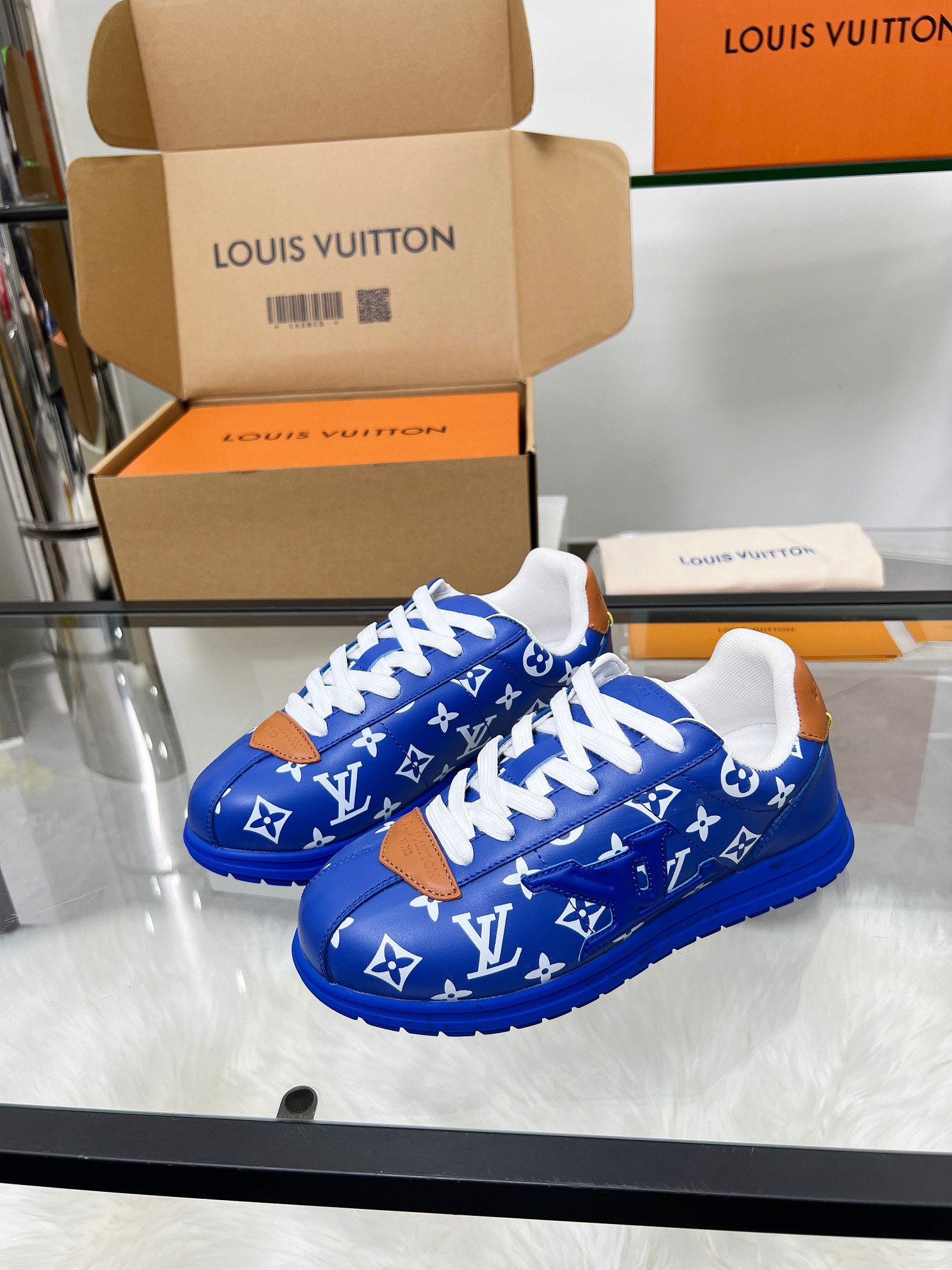 Louis Vuitton Basic Shoes L