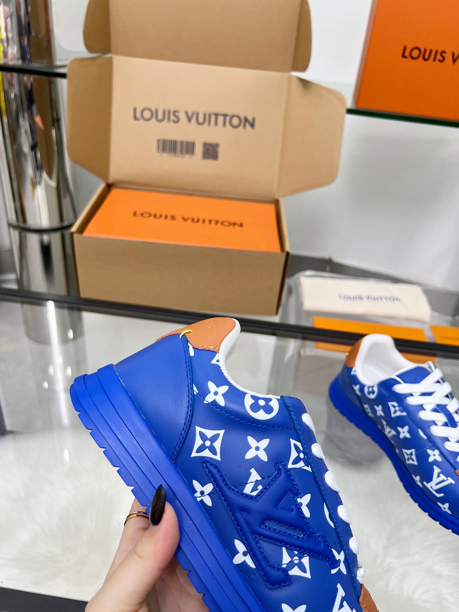 Louis Vuitton Basic Shoes L