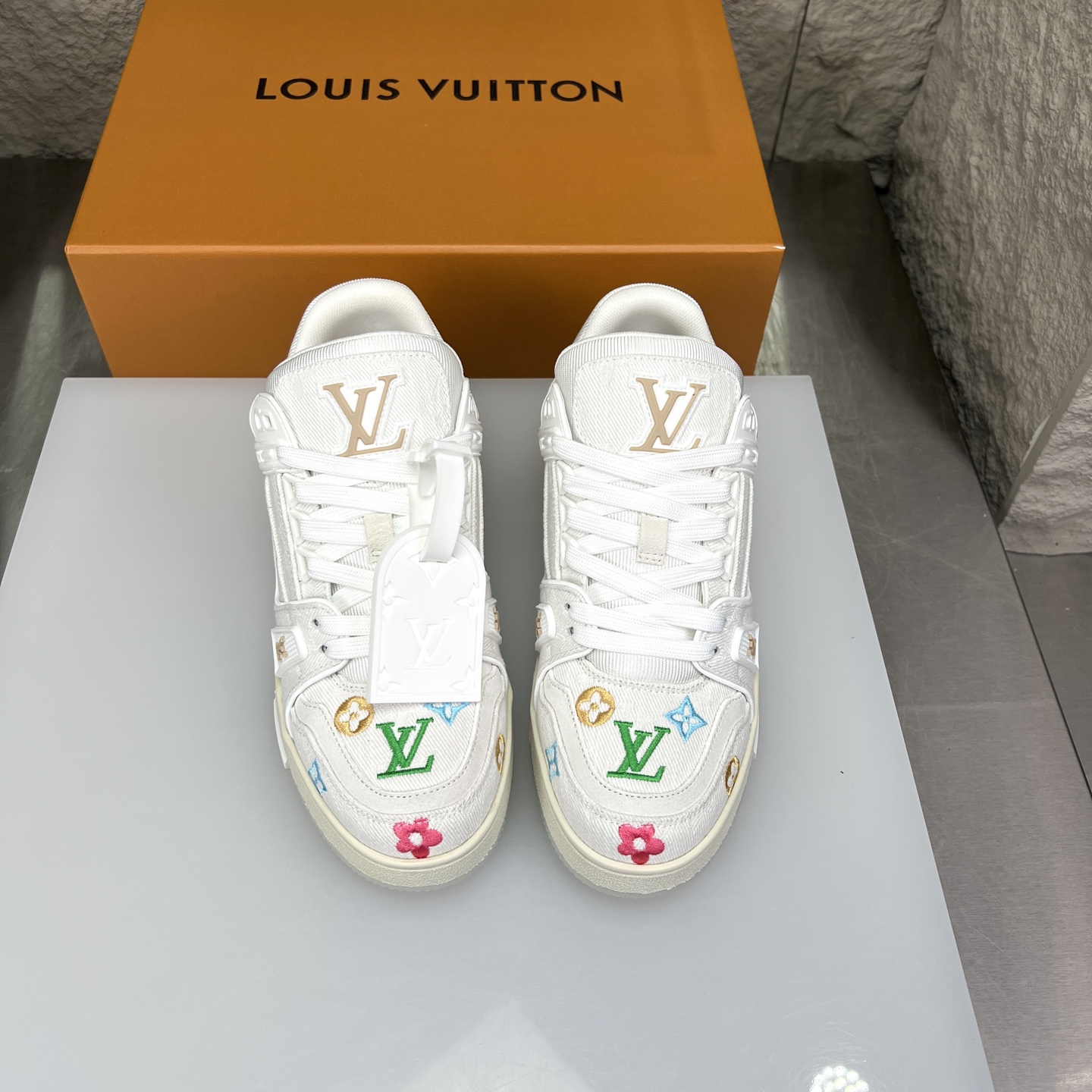 Louis Vuitton Male Board Shoes L