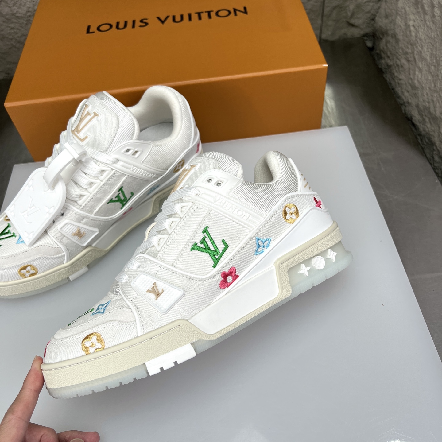 Louis Vuitton Male Board Shoes L
