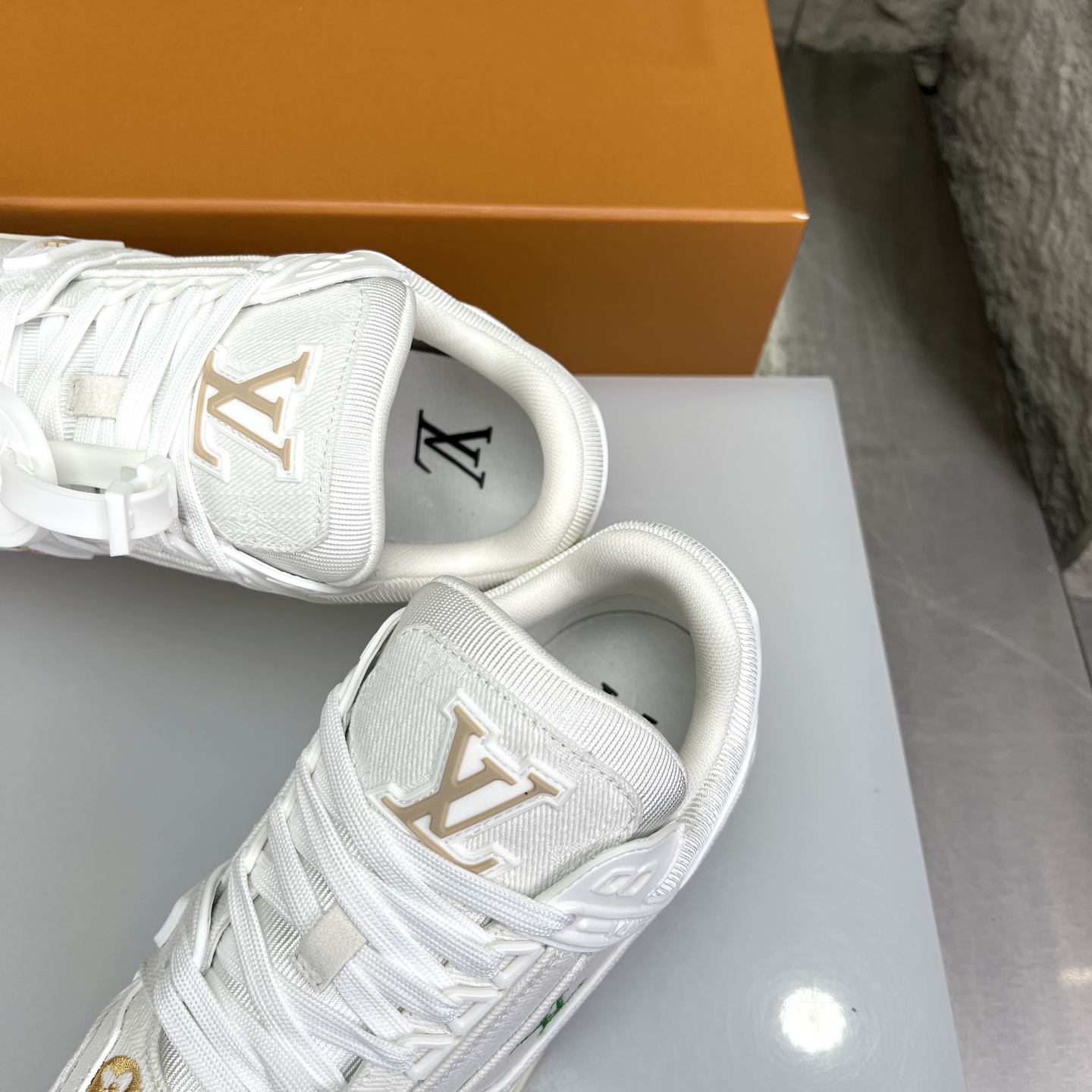 Louis Vuitton Male Board Shoes L